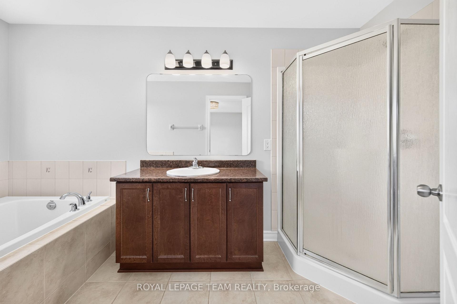 Photo 33 of 686 White Alder Avenue, Ottawa, Blossom Park/Kemp Park/Findlay Creek — HOMEH