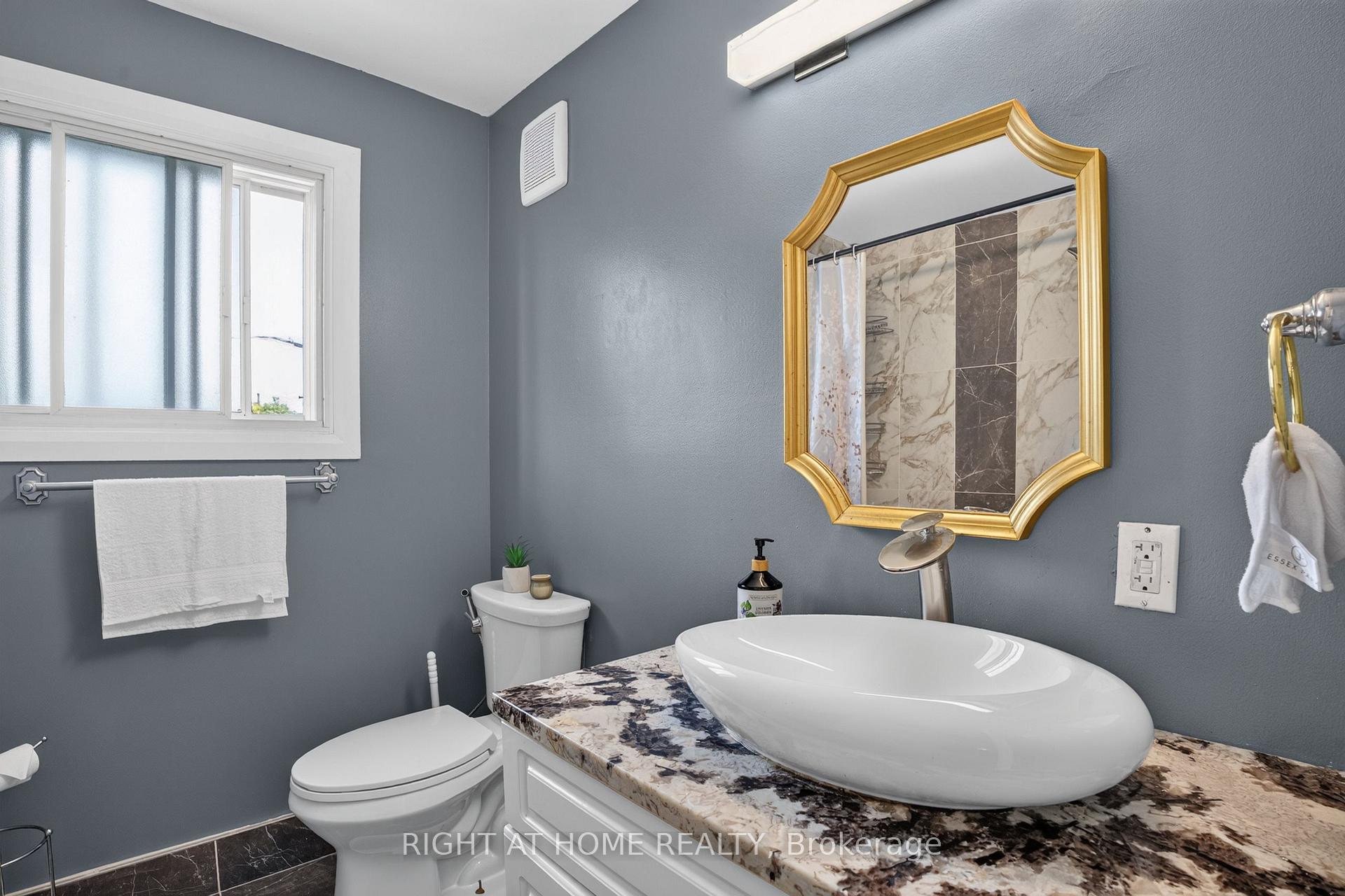 Photo 22 of 1385 Chartrand Avenue, Ottawa, Bilberry Creek/Queenswood Heights — HOMEH