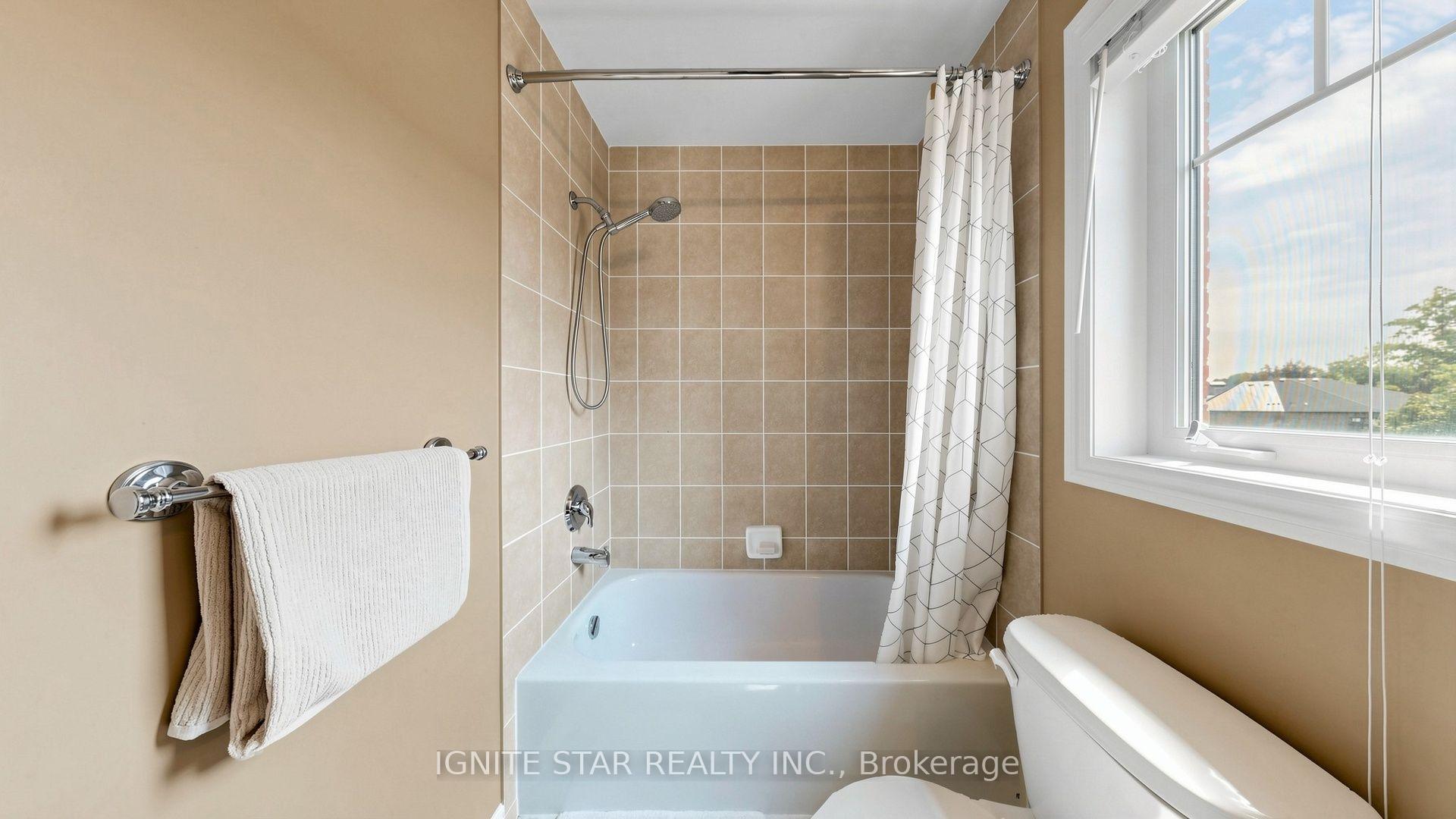Photo 48 of Unit 21, 2600 Glengarry Road, Mississauga, Erindale — HOMEH