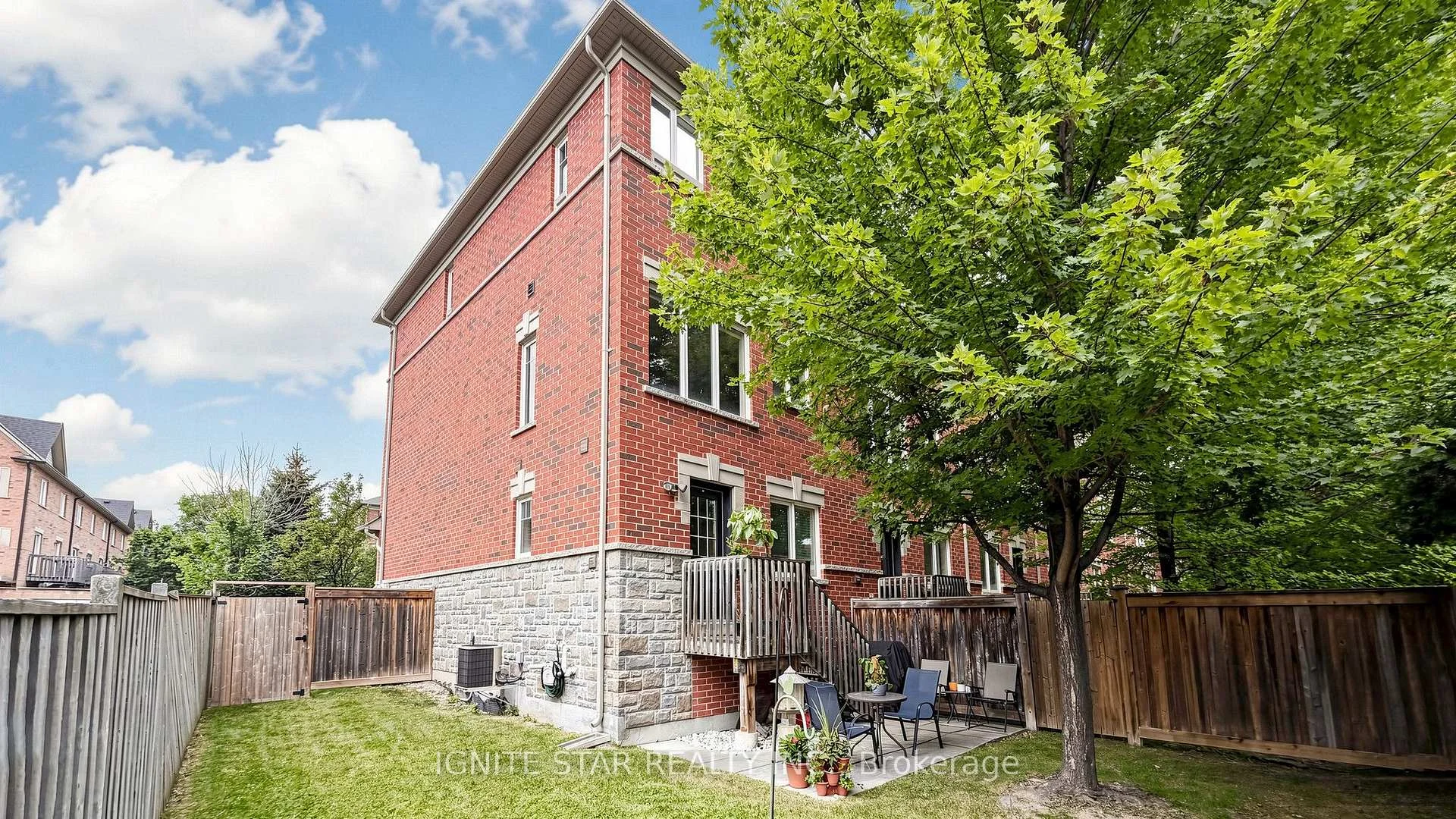 Photo 47 of Unit 21, 2600 Glengarry Road, Mississauga, Erindale — HOMEH