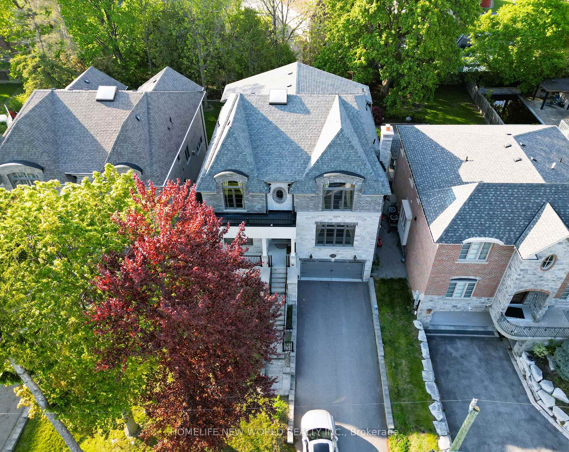 Photo 3 of 10 Stancroft Drive, Richmond Hill, Westbrook — HOMEH