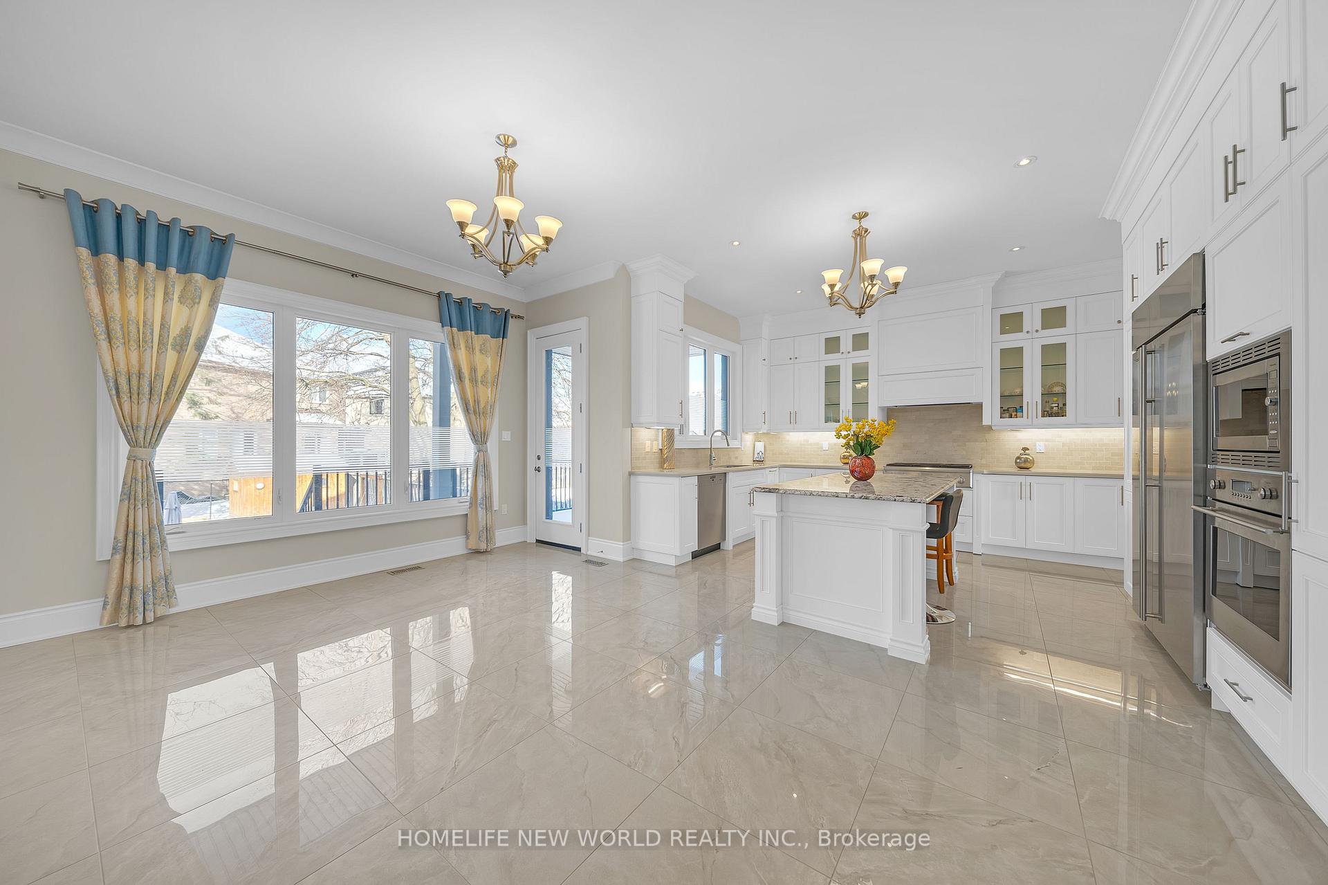 Photo 15 of 10 Stancroft Drive, Richmond Hill, Westbrook — HOMEH