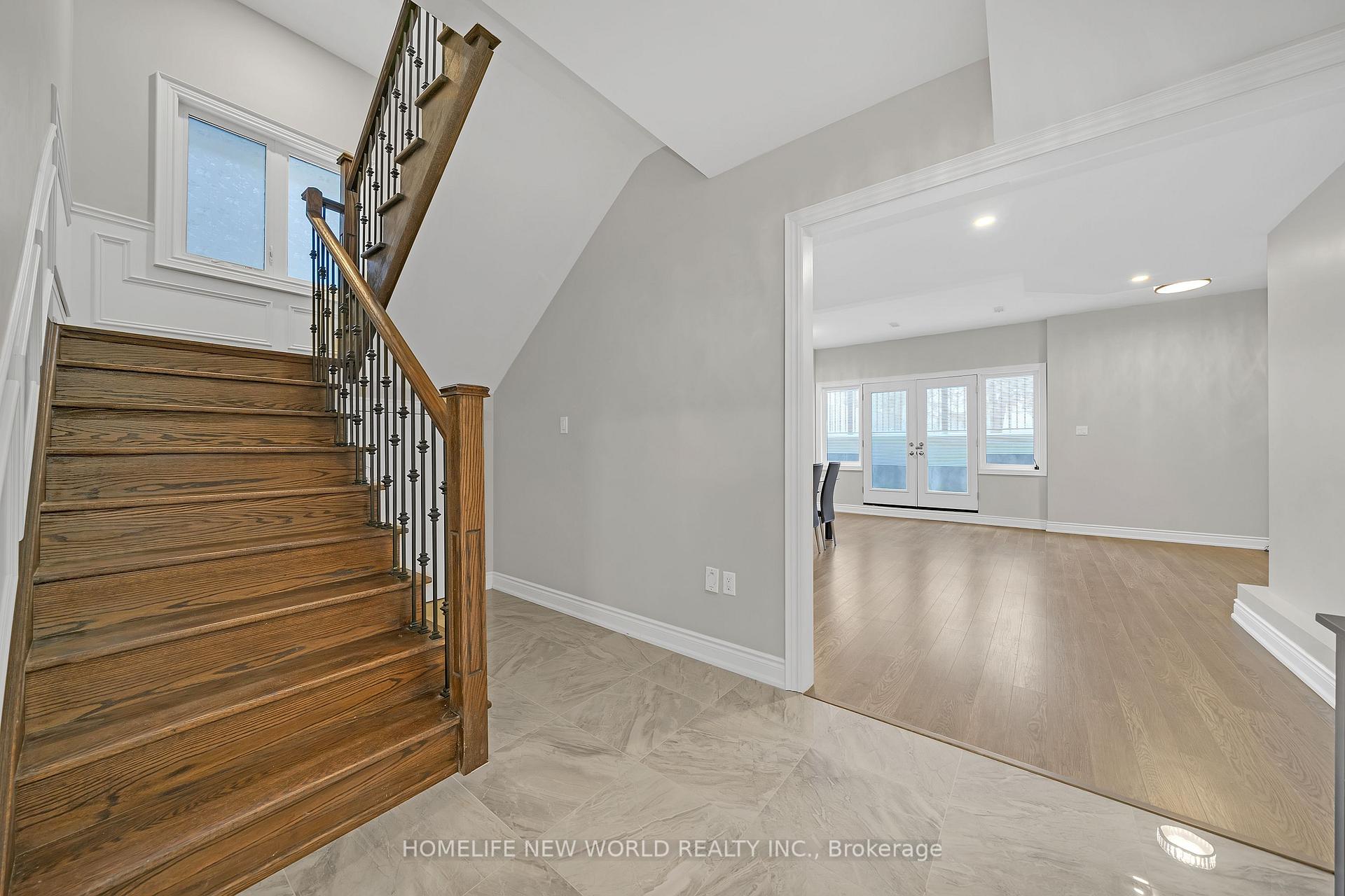 Photo 33 of 10 Stancroft Drive, Richmond Hill, Westbrook — HOMEH