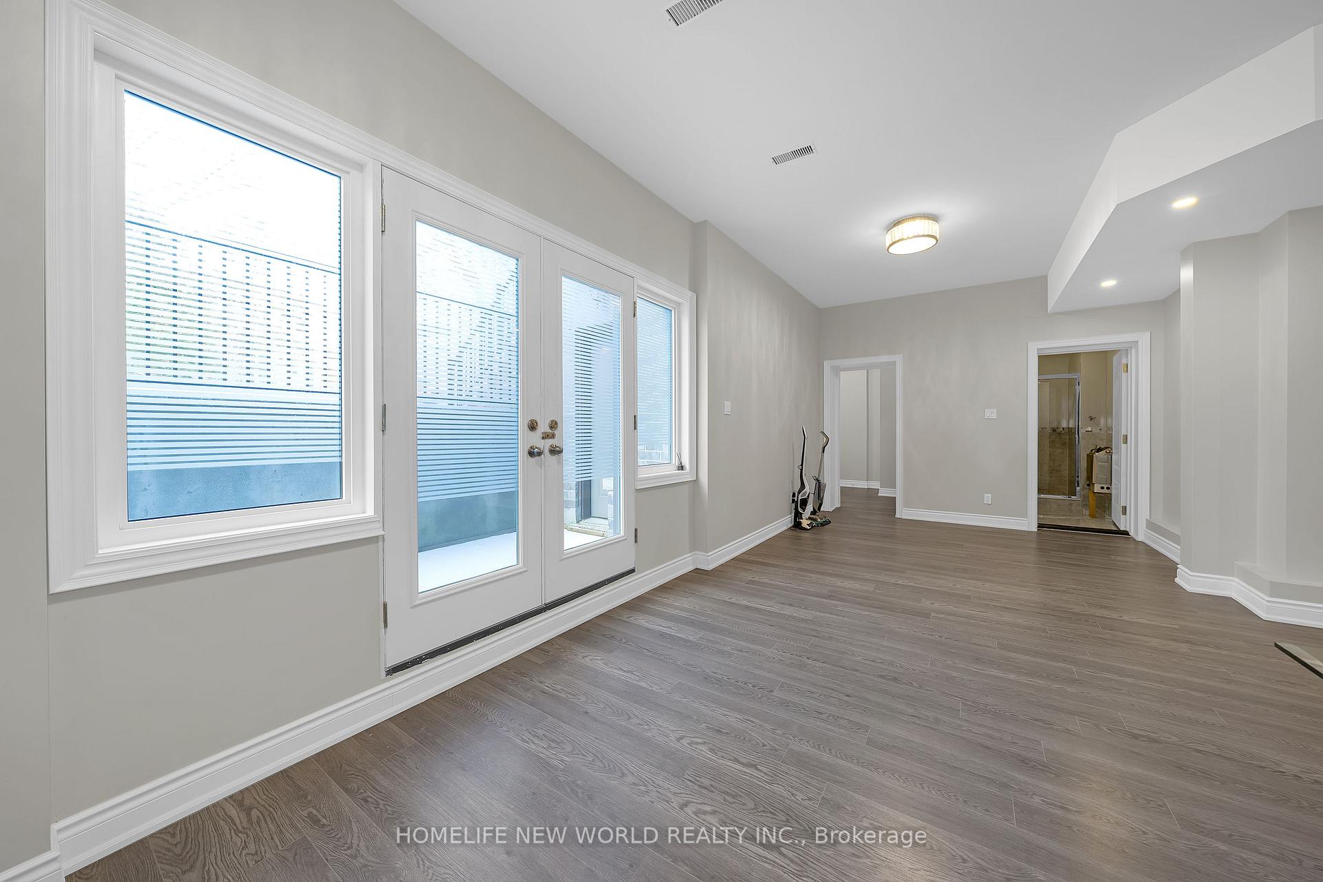 Photo 36 of 10 Stancroft Drive, Richmond Hill, Westbrook — HOMEH