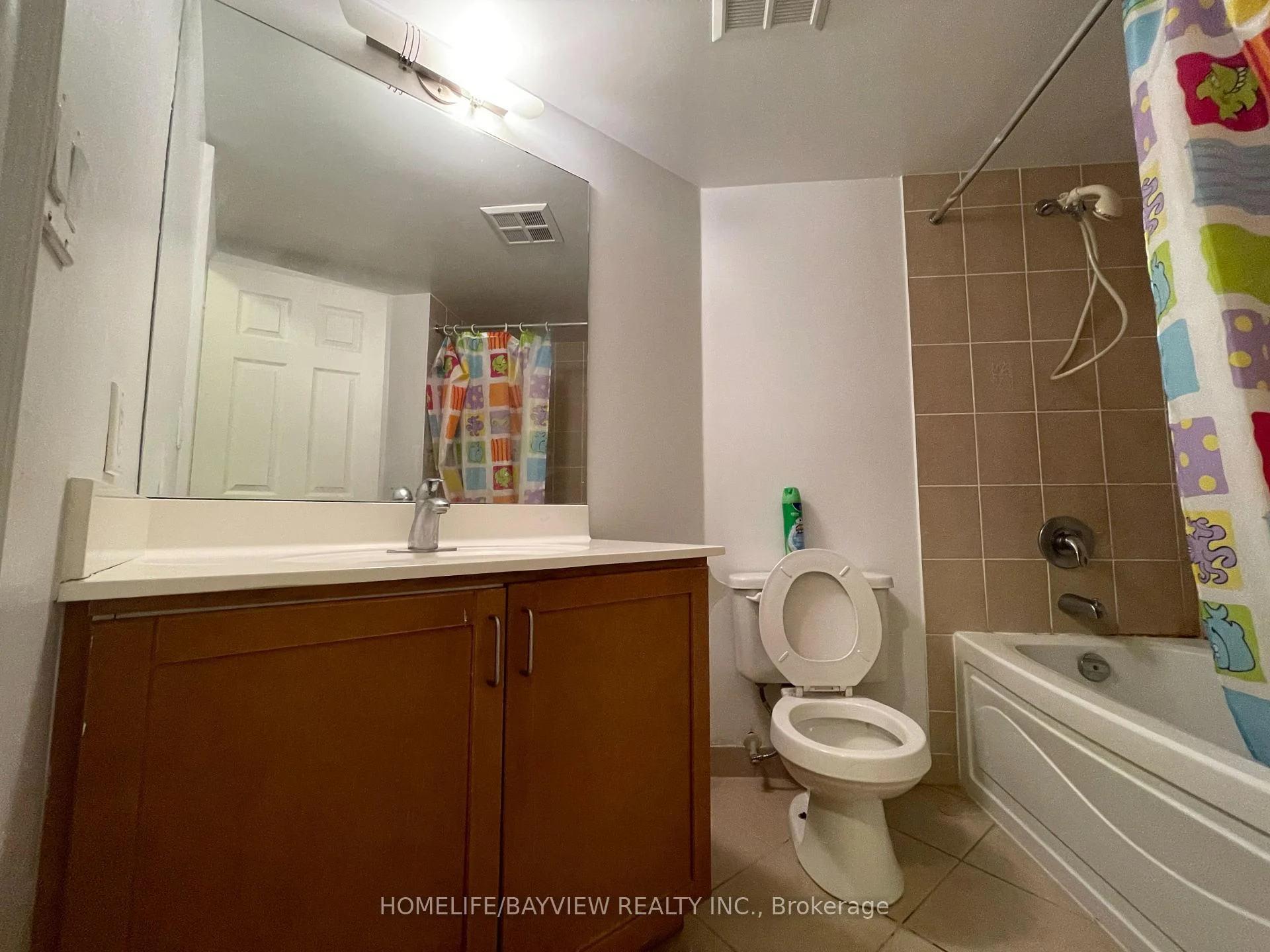 Photo 15 of 33 Cox Boulevard, Markham, Unionville — HOMEH