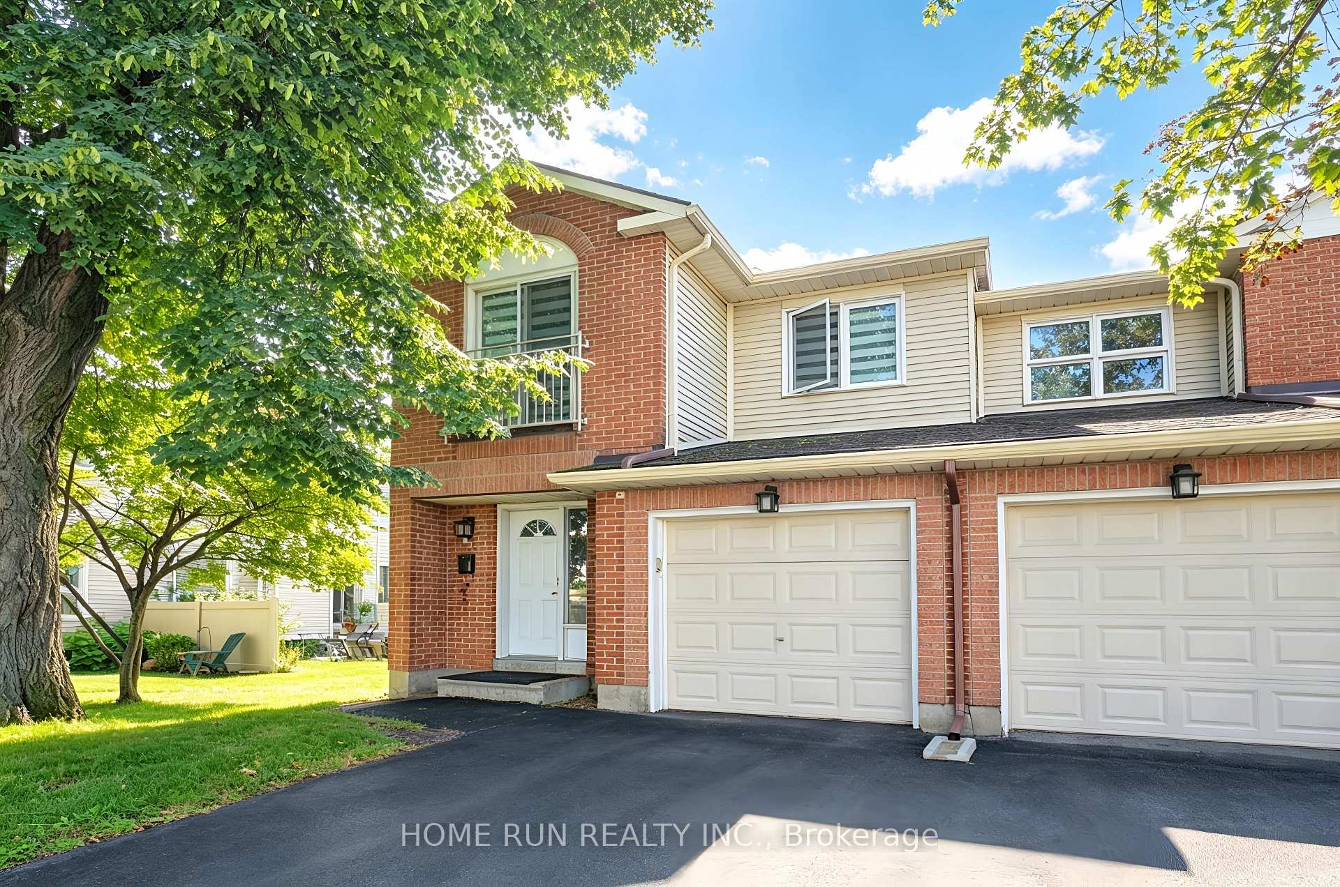 Photo 1 of Unit A, 28 Castlebrook Lane, Ottawa, Centrepointe — HOMEH