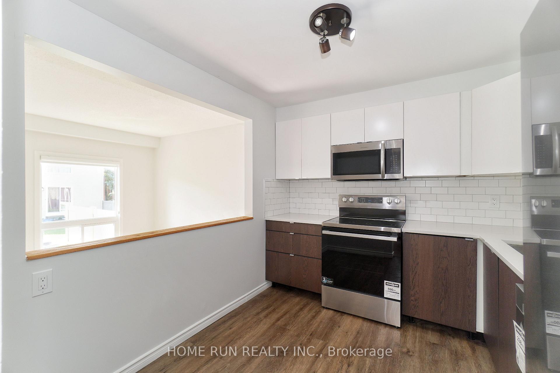 Photo 17 of Unit A, 28 Castlebrook Lane, Ottawa, Centrepointe — HOMEH