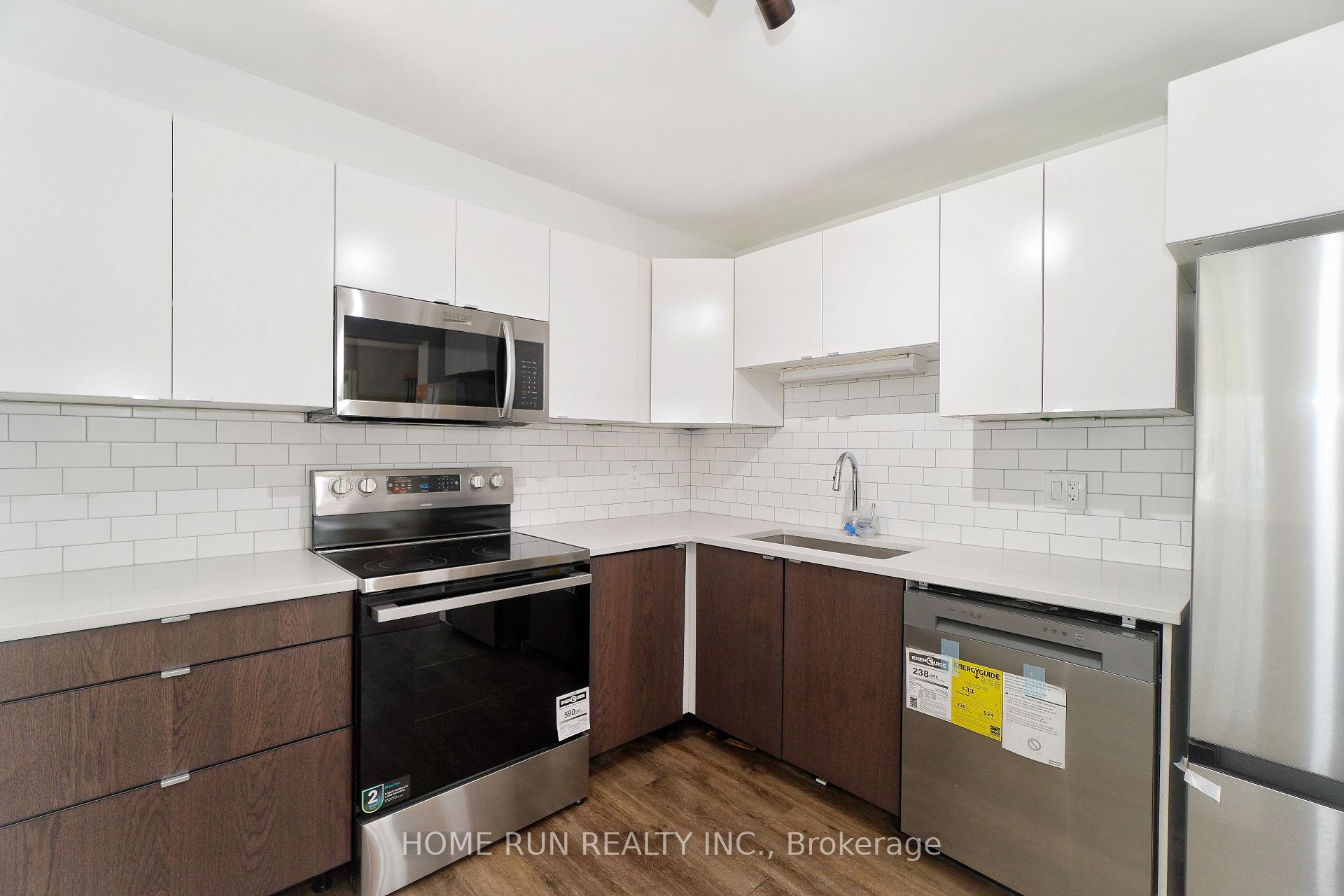 Photo 19 of Unit A, 28 Castlebrook Lane, Ottawa, Centrepointe — HOMEH