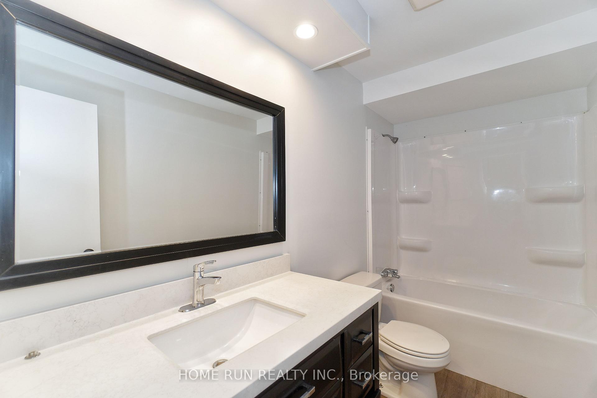 Photo 28 of Unit A, 28 Castlebrook Lane, Ottawa, Centrepointe — HOMEH