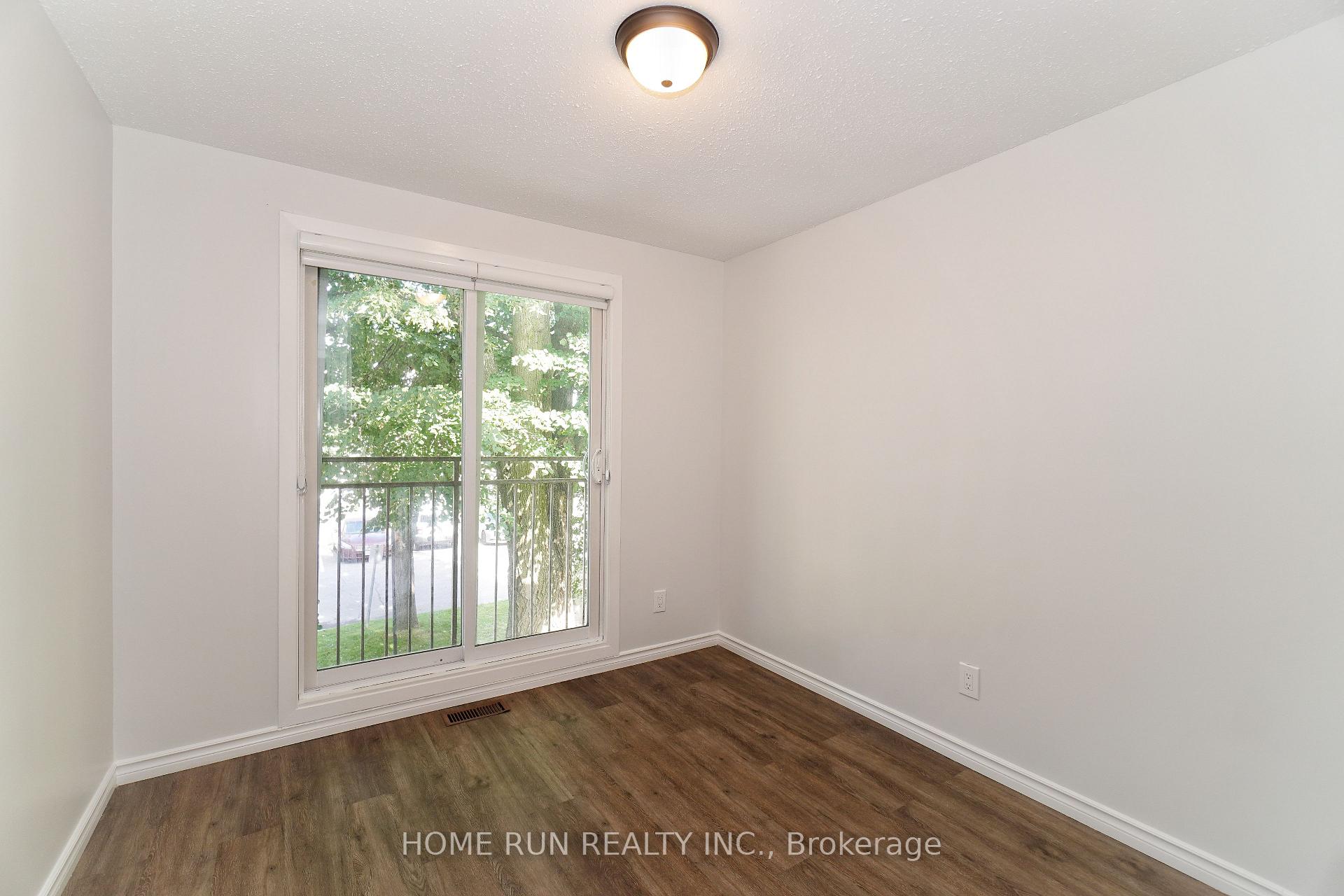 Photo 29 of Unit A, 28 Castlebrook Lane, Ottawa, Centrepointe — HOMEH