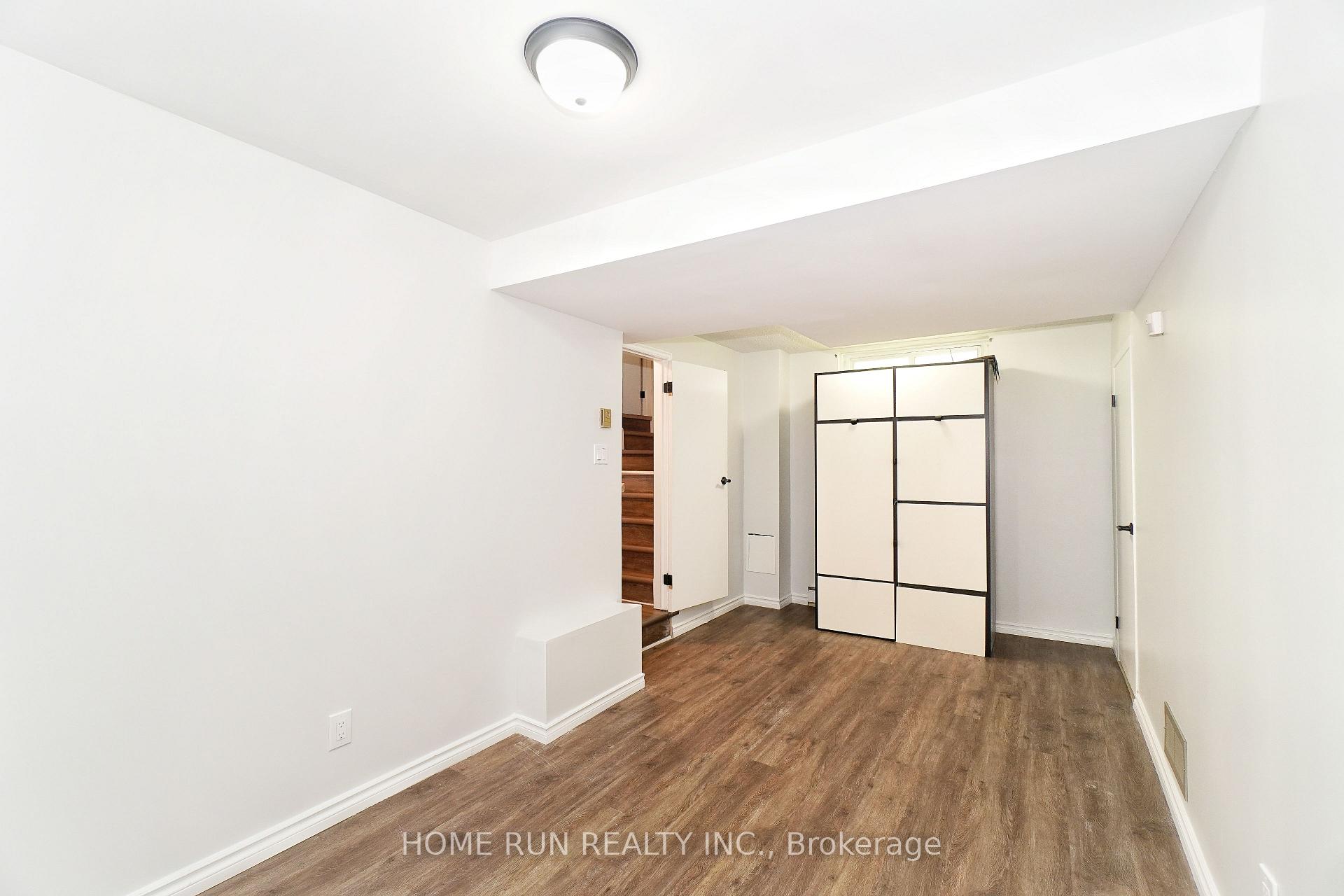Photo 32 of Unit A, 28 Castlebrook Lane, Ottawa, Centrepointe — HOMEH