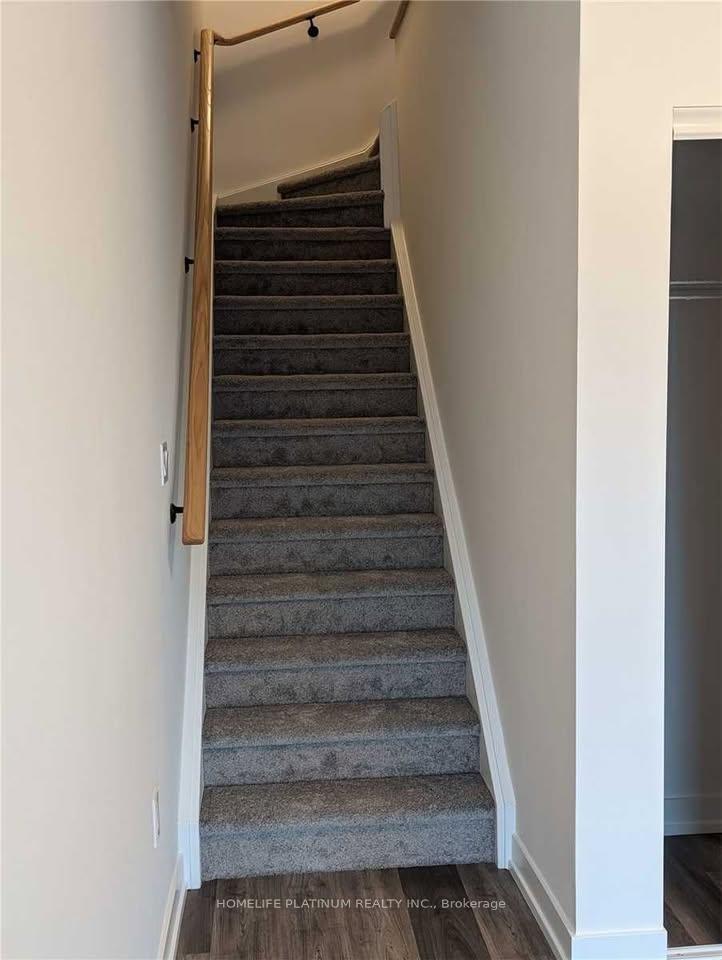 Photo 13 of Unit C6, 10 Palace Street, Kitchener, Laurentian Hills — HOMEH