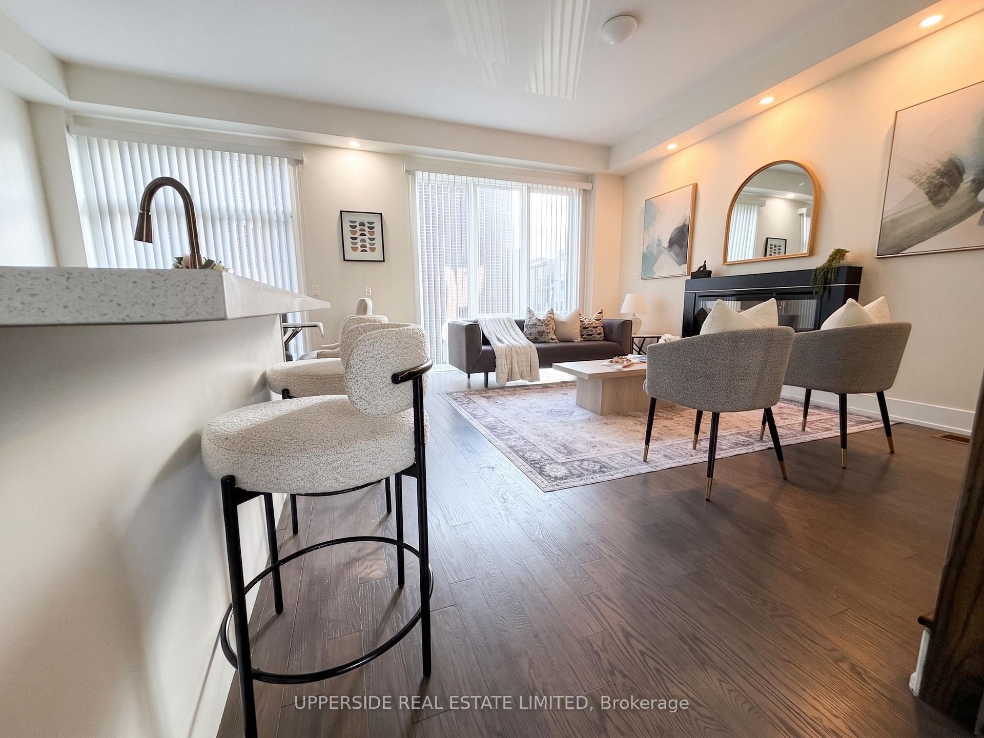 Photo 7 of 8 Sable Road, Vaughan, Patterson — HOMEH
