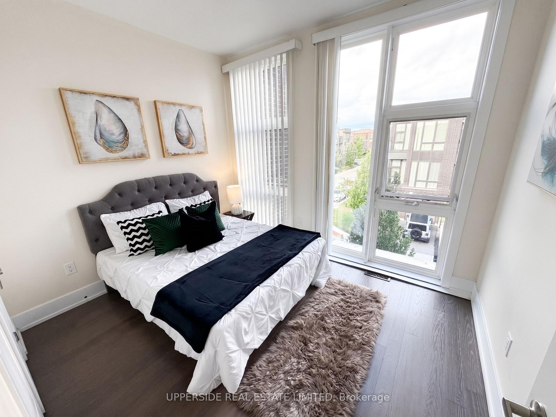 Photo 16 of 8 Sable Road, Vaughan, Patterson — HOMEH