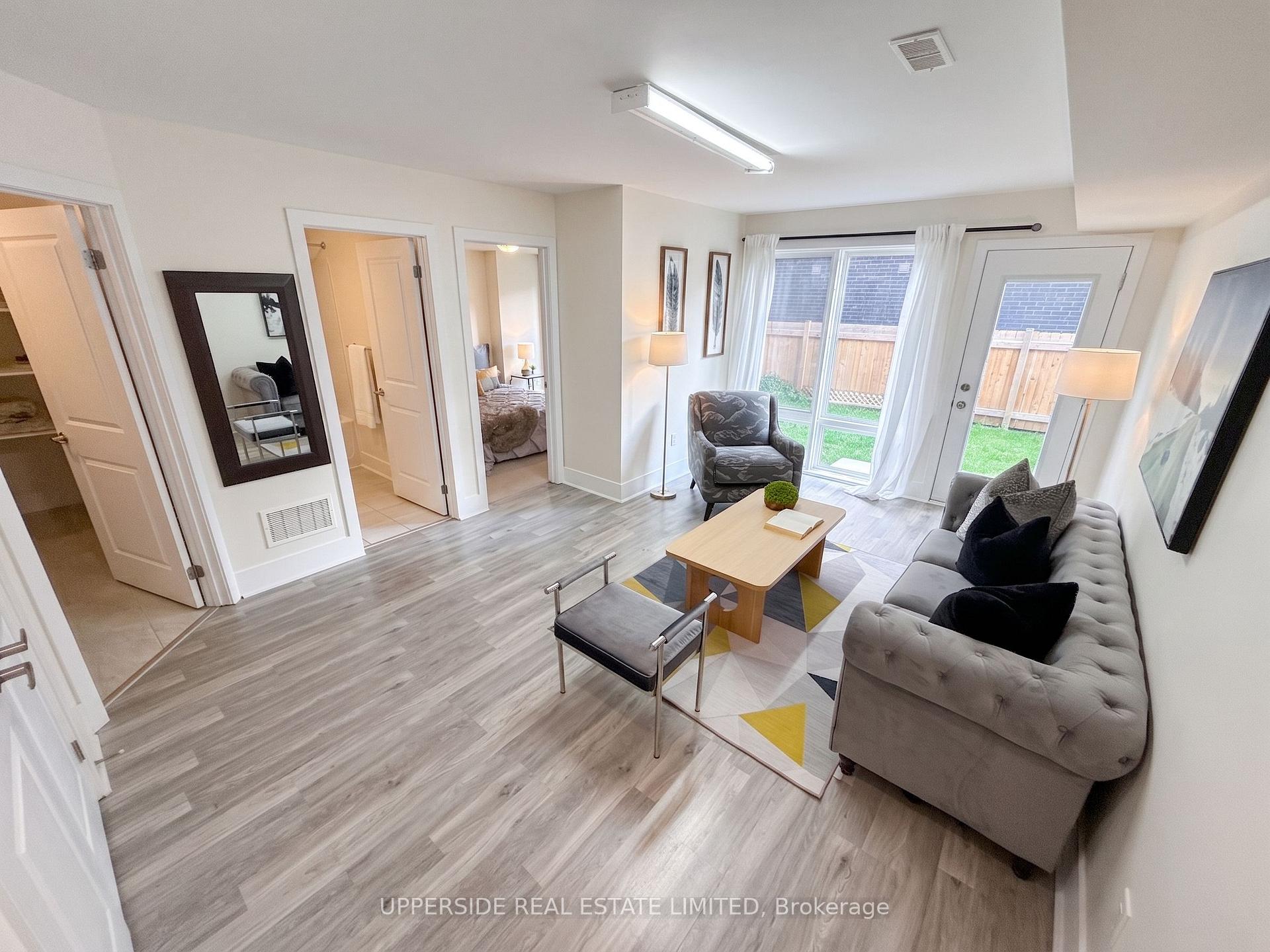 Photo 23 of 8 Sable Road, Vaughan, Patterson — HOMEH