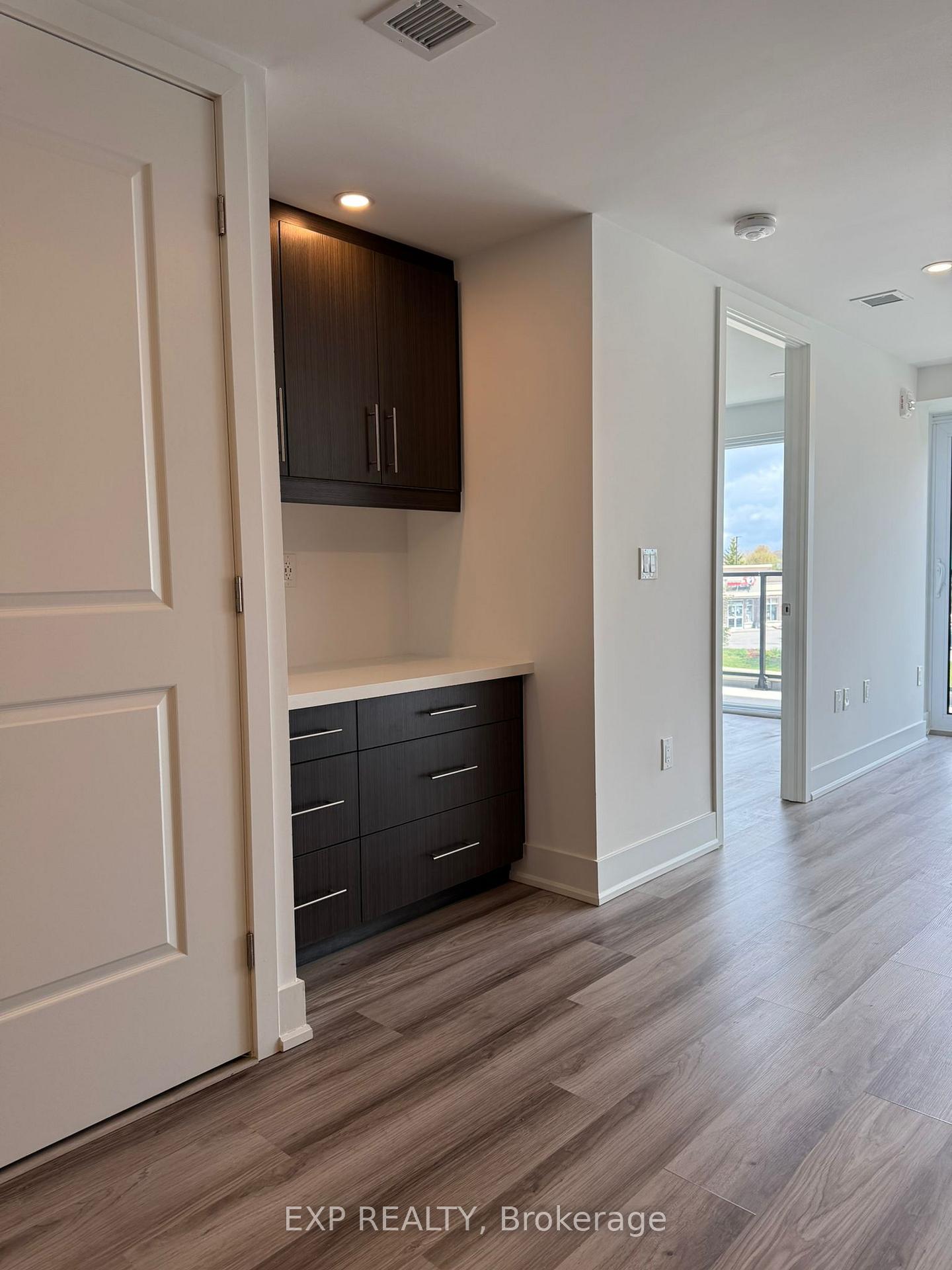 Photo 5 of Unit 219, 575 Conklin Road, Brantford, Henderson-Sky Acres — HOMEH