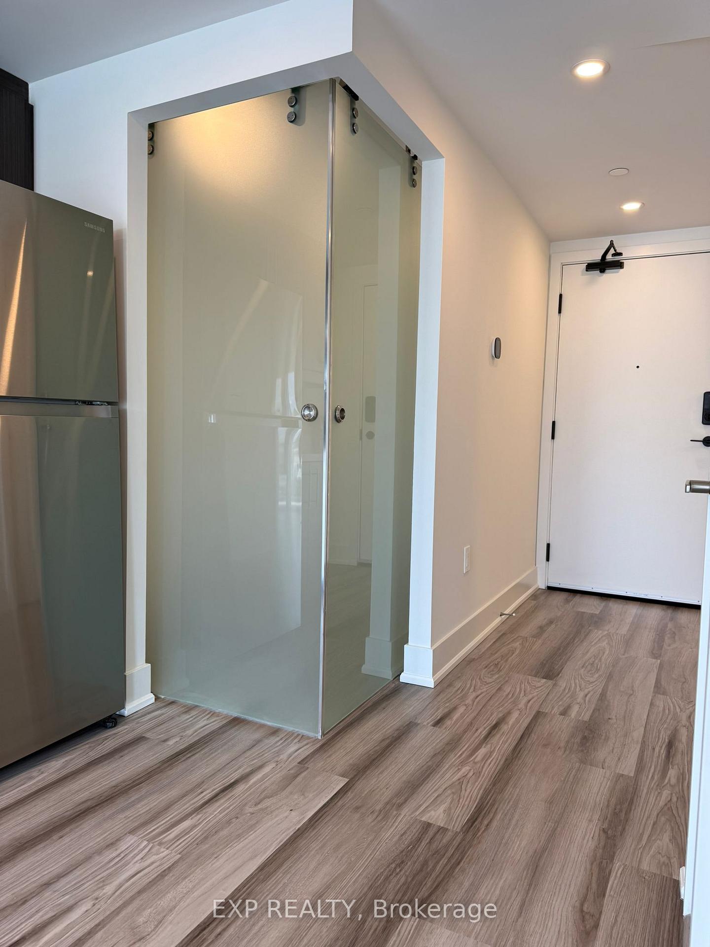 Photo 9 of Unit 219, 575 Conklin Road, Brantford, Henderson-Sky Acres — HOMEH