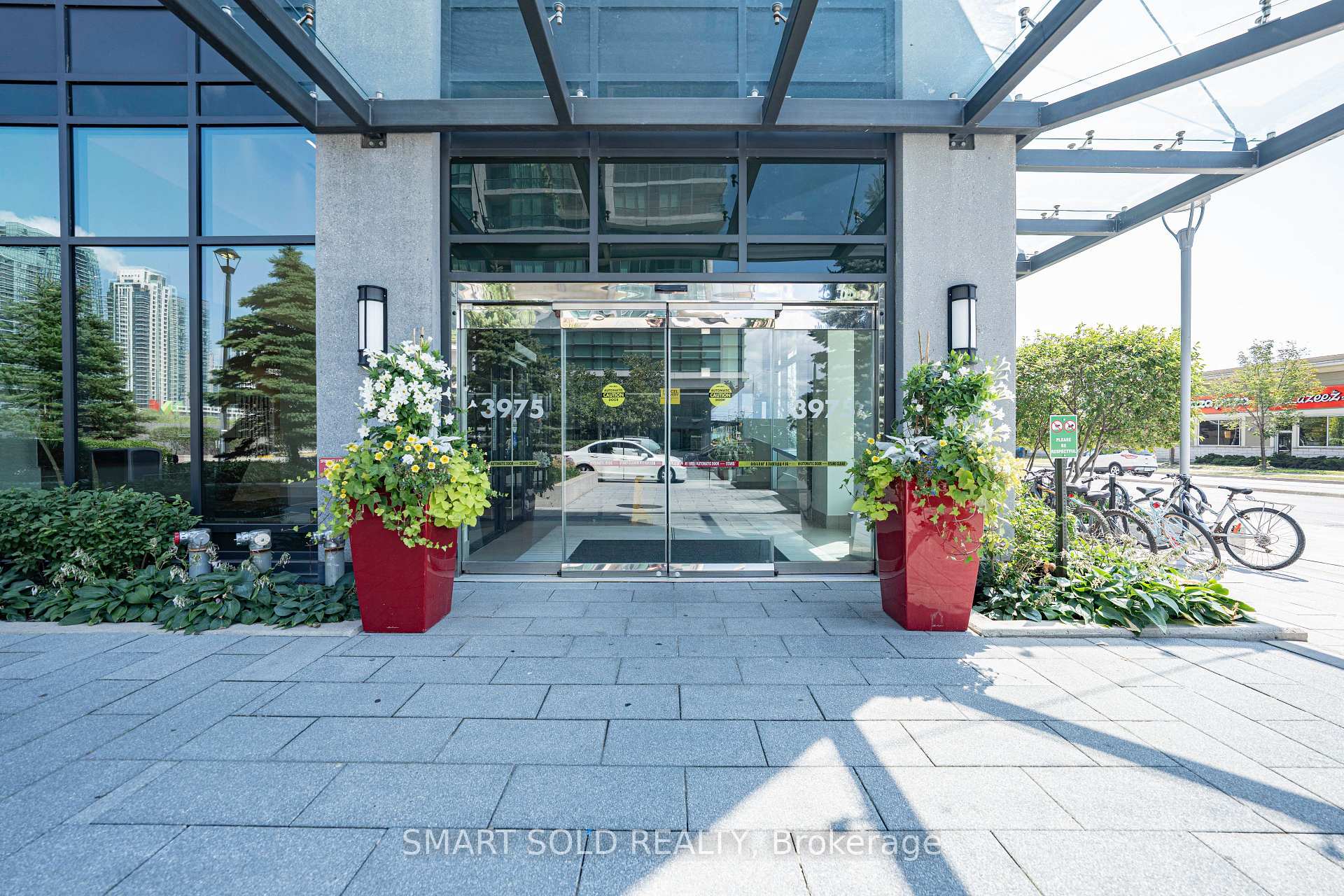 Photo 4 of Unit 4206, 3975 Grand Park Drive, Mississauga, City Centre — HOMEH