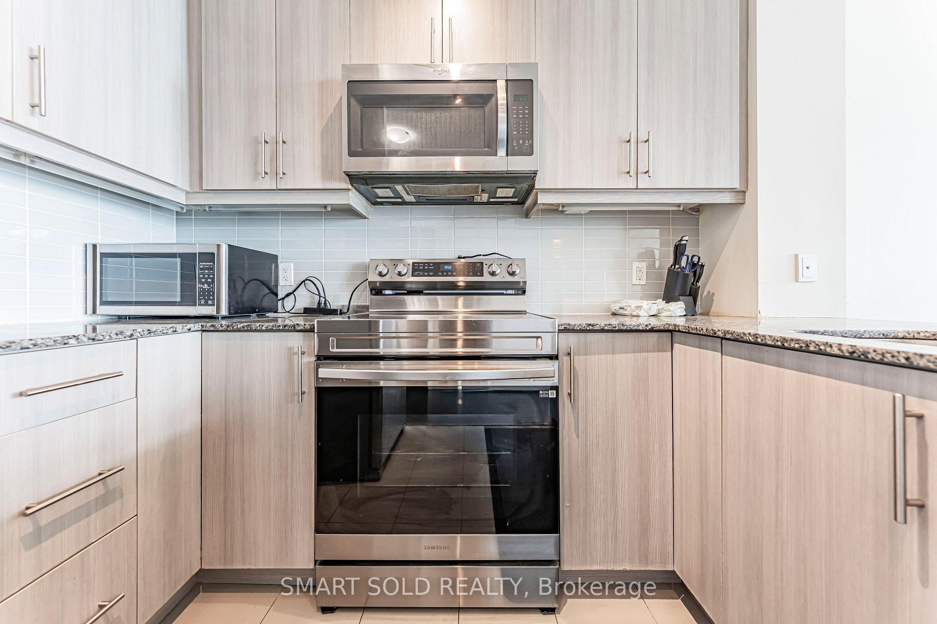 Photo 8 of Unit 4206, 3975 Grand Park Drive, Mississauga, City Centre — HOMEH