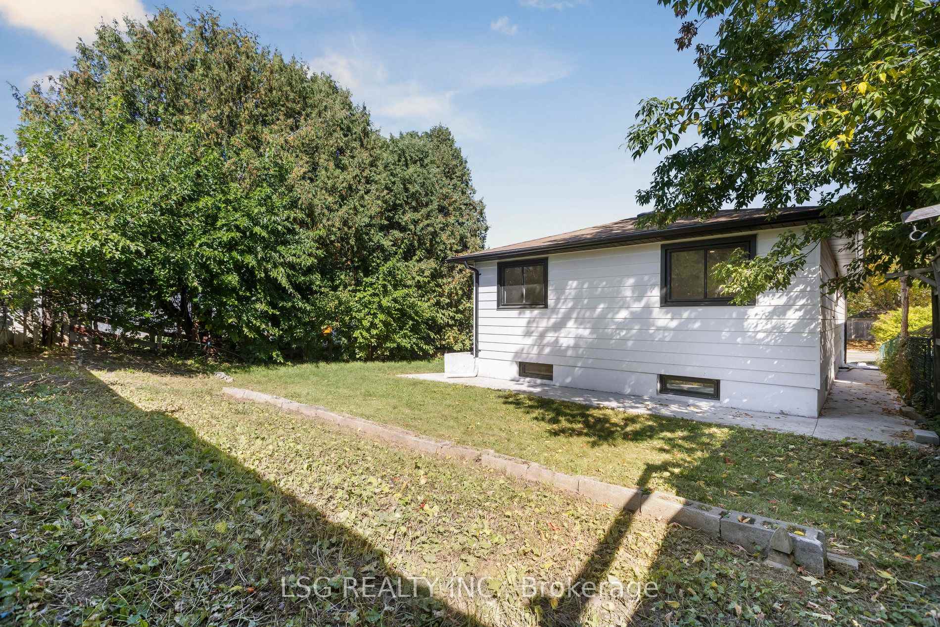 Photo 21 of Unit Basement, 335 Belmont Avenue W, Kitchener, Cherry Hill — HOMEH