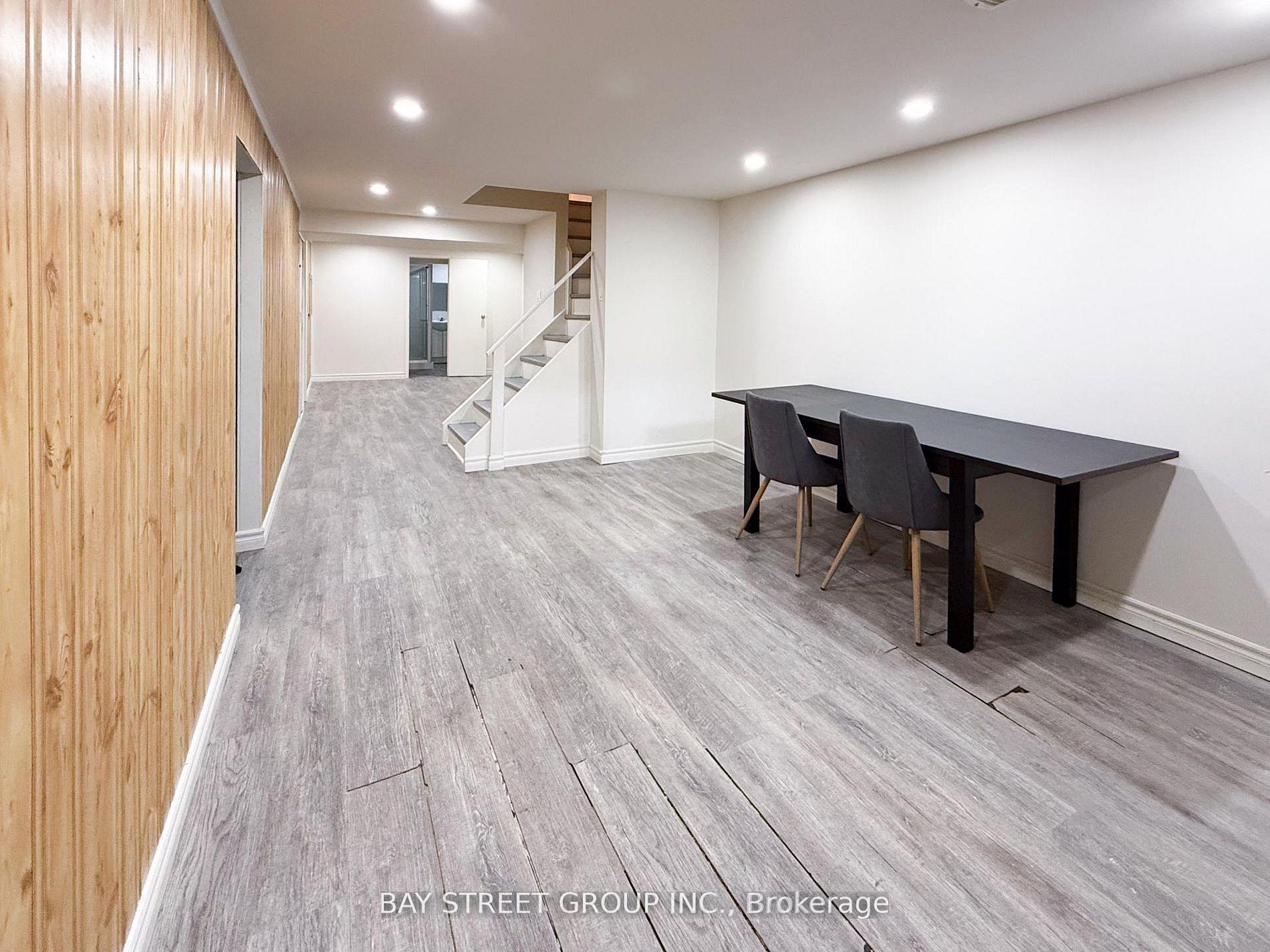 Photo 5 of 82 Radwell Cres, Scarborough, Milliken — HOMEH