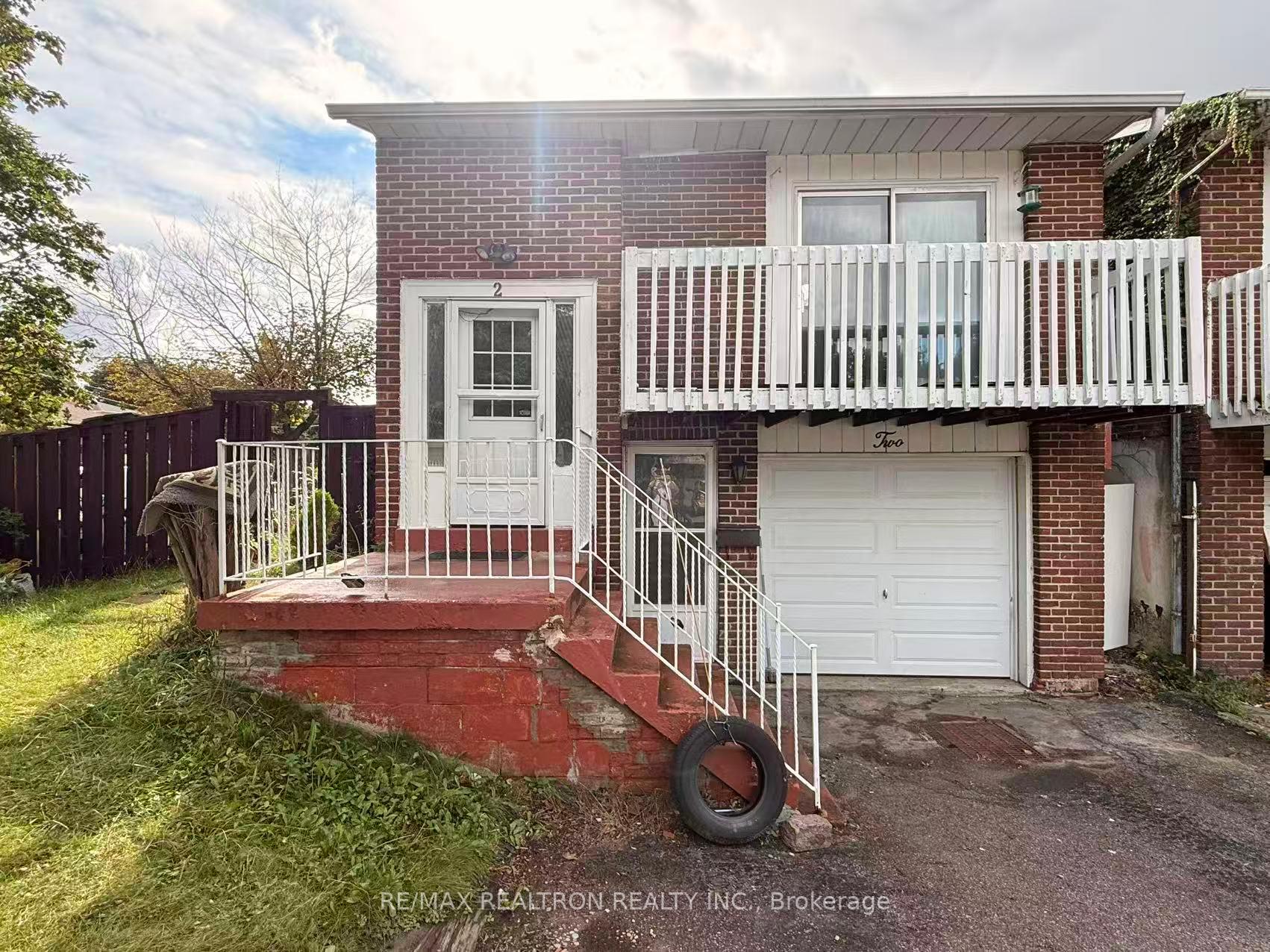 Photo 1 of Unit Upper, 2 Plum Brook Crescent, Scarborough, Agincourt South-Malvern West — HOMEH