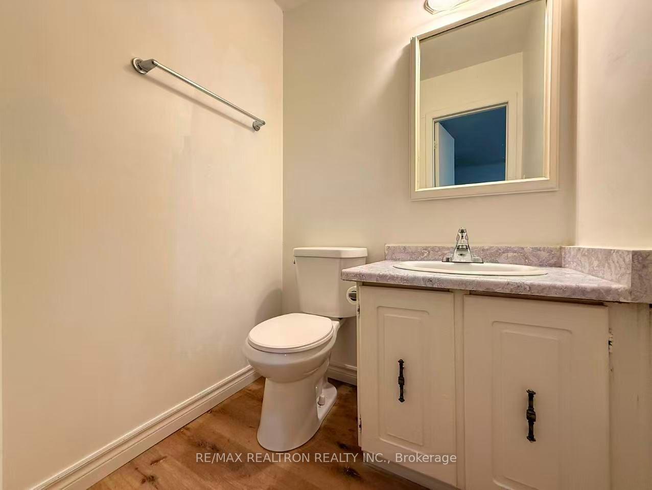Photo 11 of Unit Upper, 2 Plum Brook Crescent, Scarborough, Agincourt South-Malvern West — HOMEH