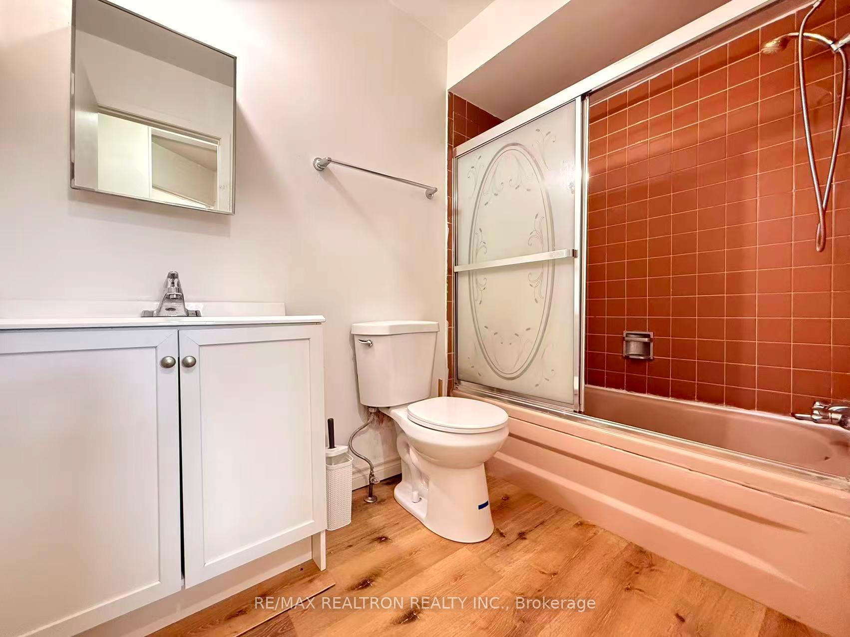 Photo 18 of Unit Upper, 2 Plum Brook Crescent, Scarborough, Agincourt South-Malvern West — HOMEH