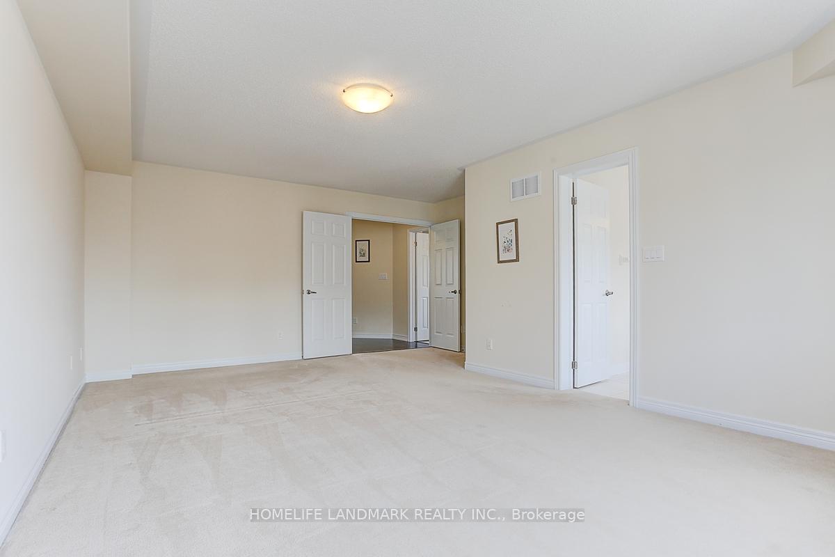 Photo 20 of 10 Paper Birch Drive, Markham, Cornell — HOMEH