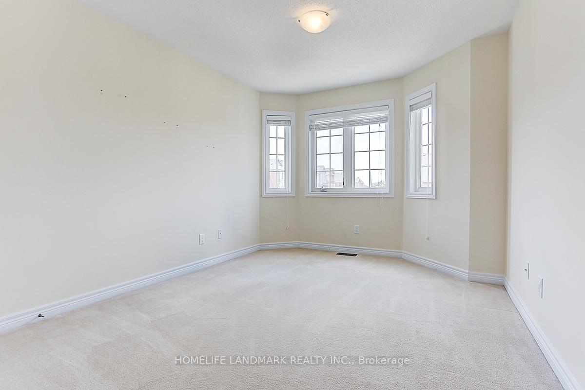 Photo 24 of 10 Paper Birch Drive, Markham, Cornell — HOMEH