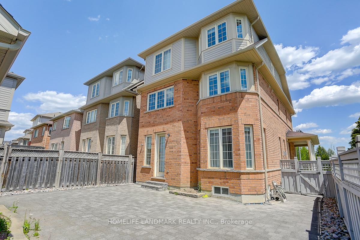 Photo 29 of 10 Paper Birch Drive, Markham, Cornell — HOMEH
