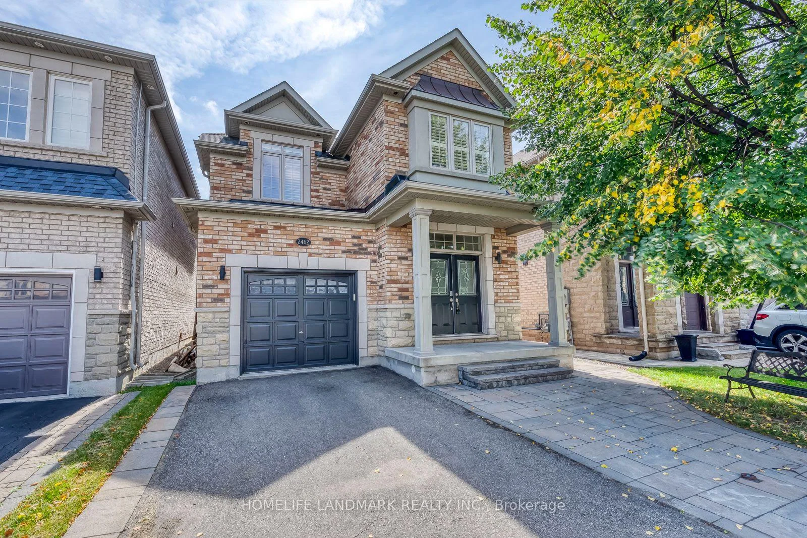 Photo 1 of 2462 Pine Glen Road, Oakville, Westmount — HOMEH