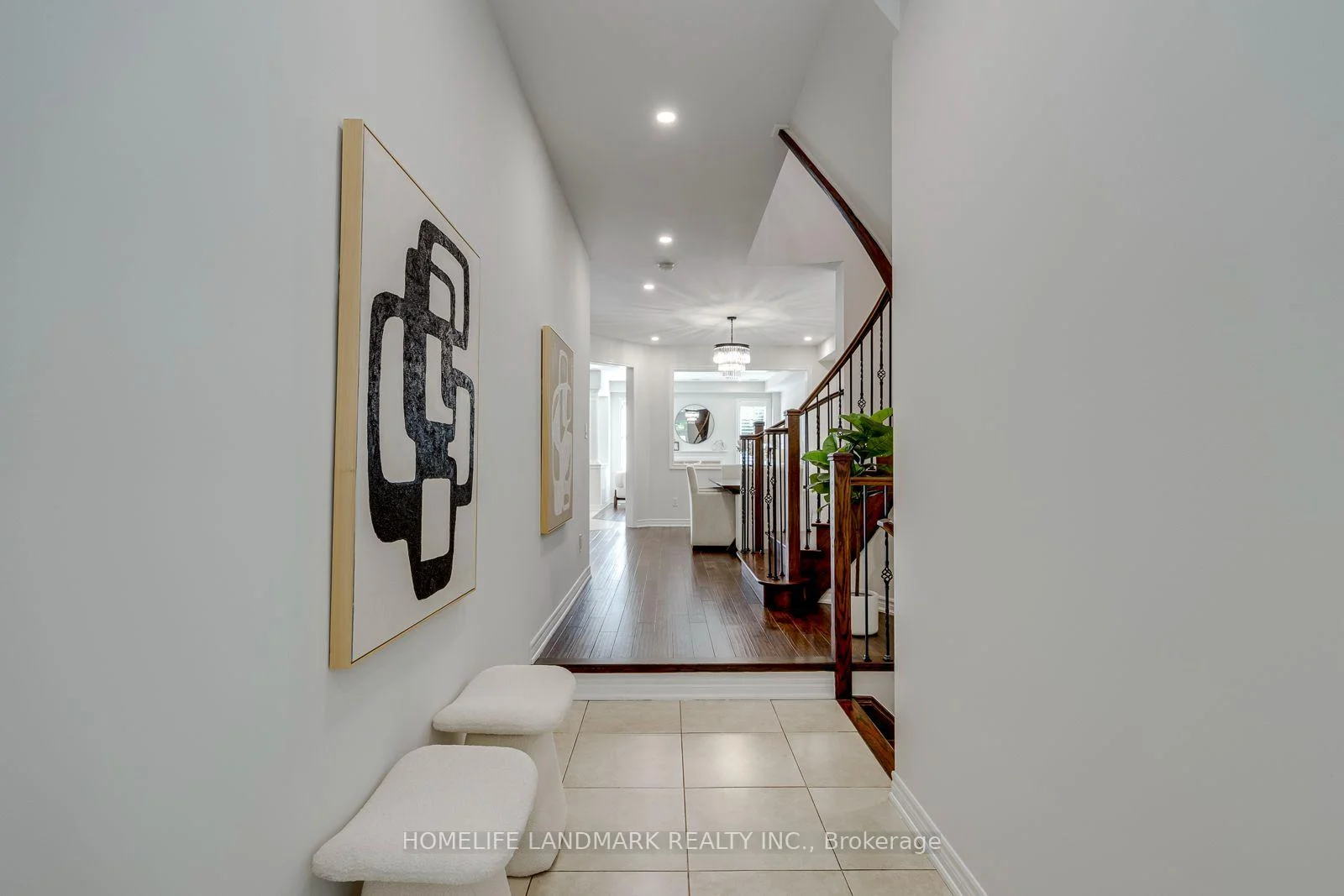 Photo 6 of 2462 Pine Glen Road, Oakville, Westmount — HOMEH