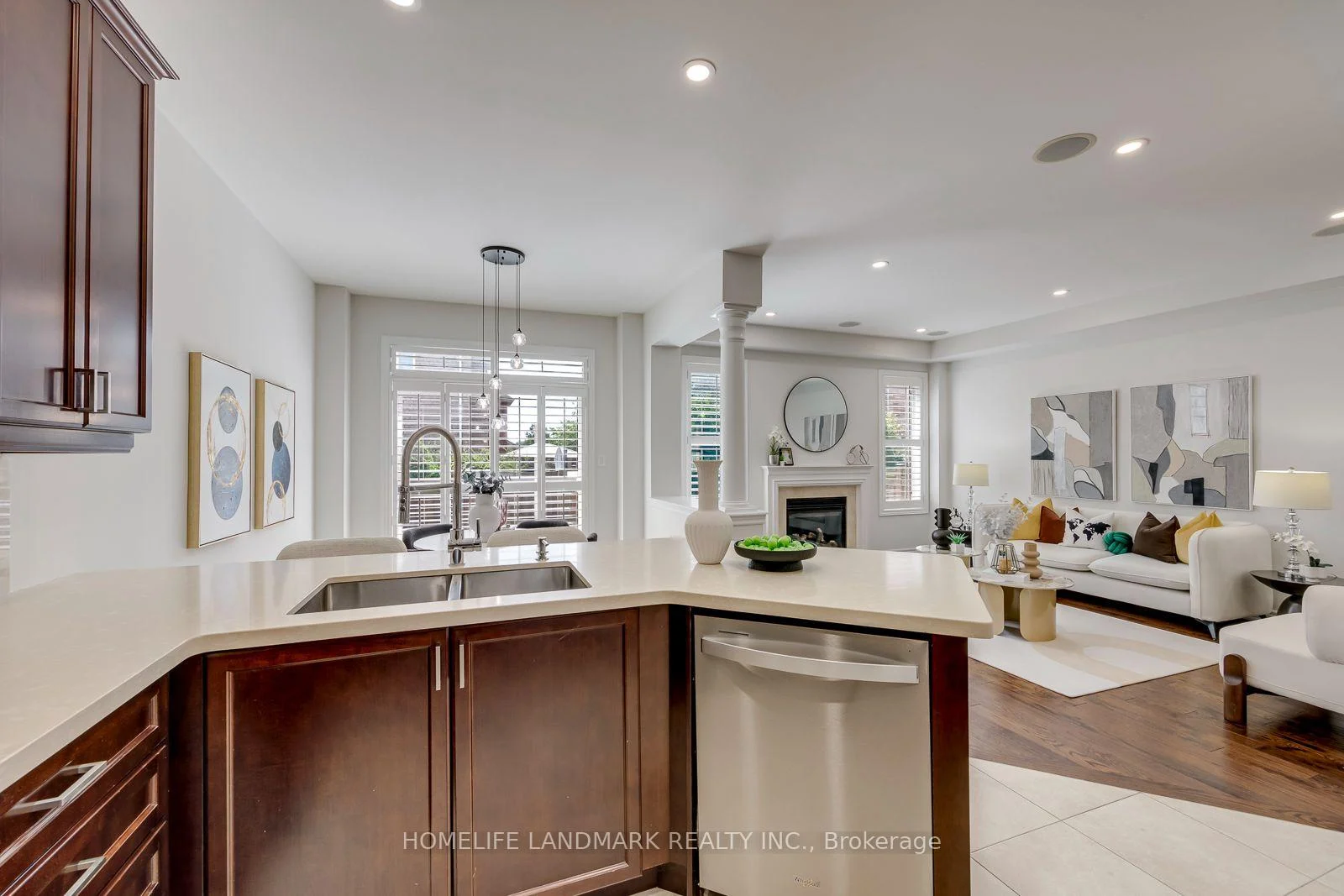 Photo 21 of 2462 Pine Glen Road, Oakville, Westmount — HOMEH