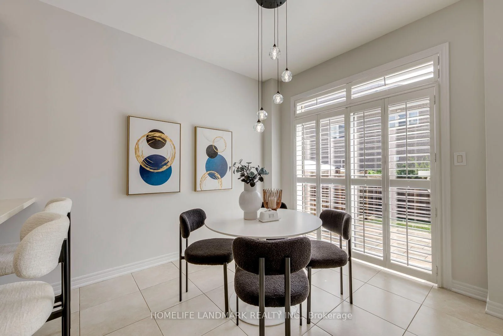 Photo 22 of 2462 Pine Glen Road, Oakville, Westmount — HOMEH
