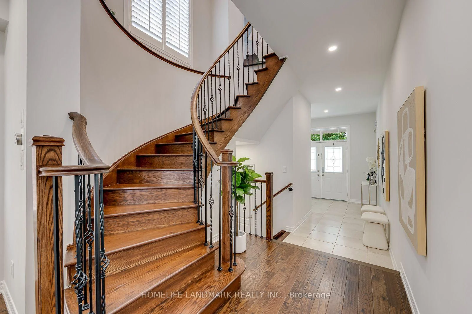 Photo 26 of 2462 Pine Glen Road, Oakville, Westmount — HOMEH