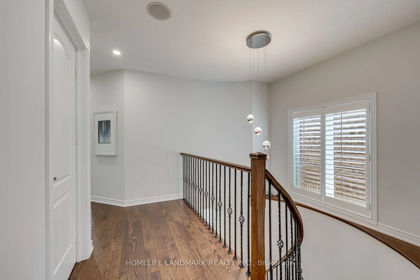 Photo 29 of 2462 Pine Glen Road, Oakville, Westmount — HOMEH