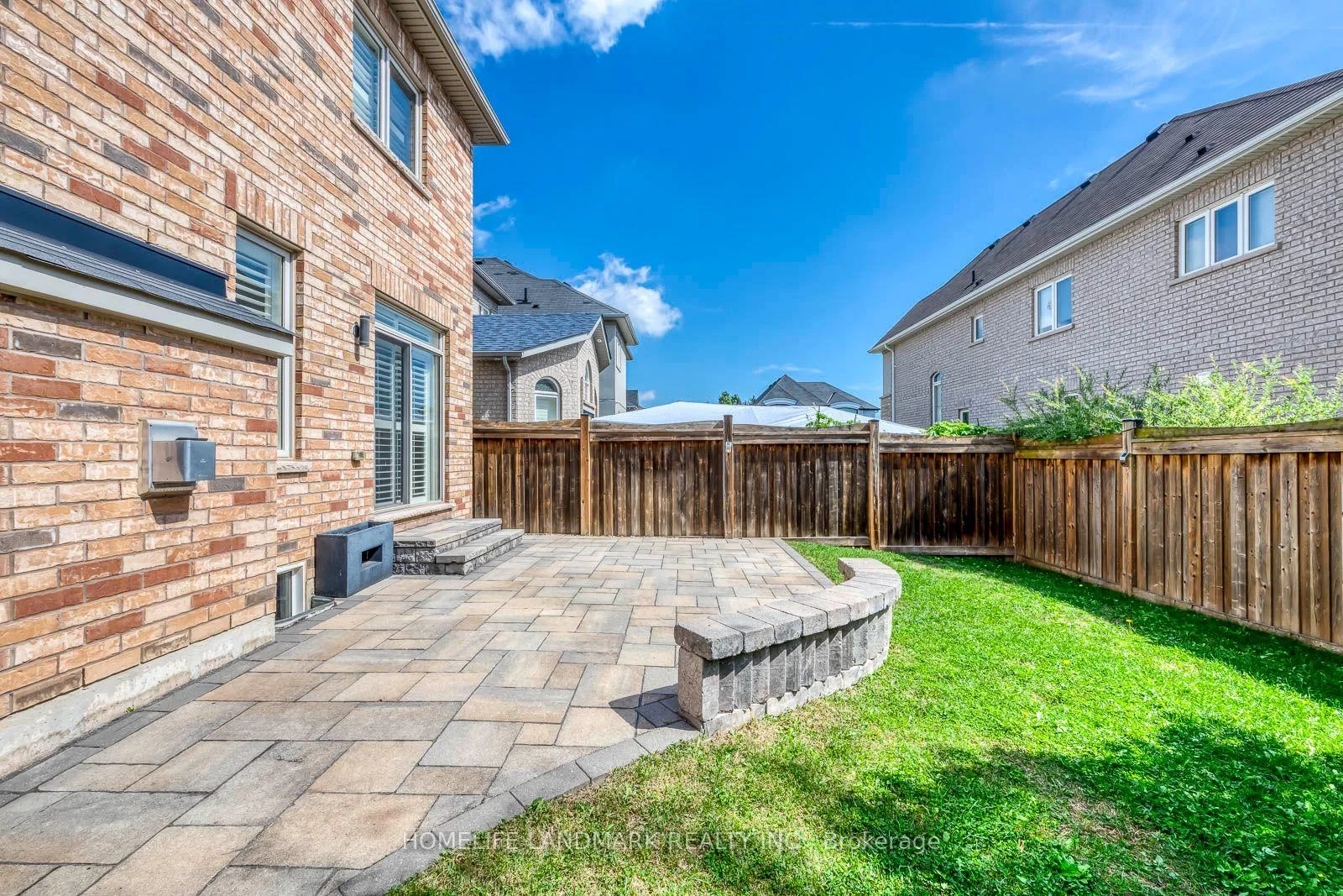Photo 40 of 2462 Pine Glen Road, Oakville, Westmount — HOMEH