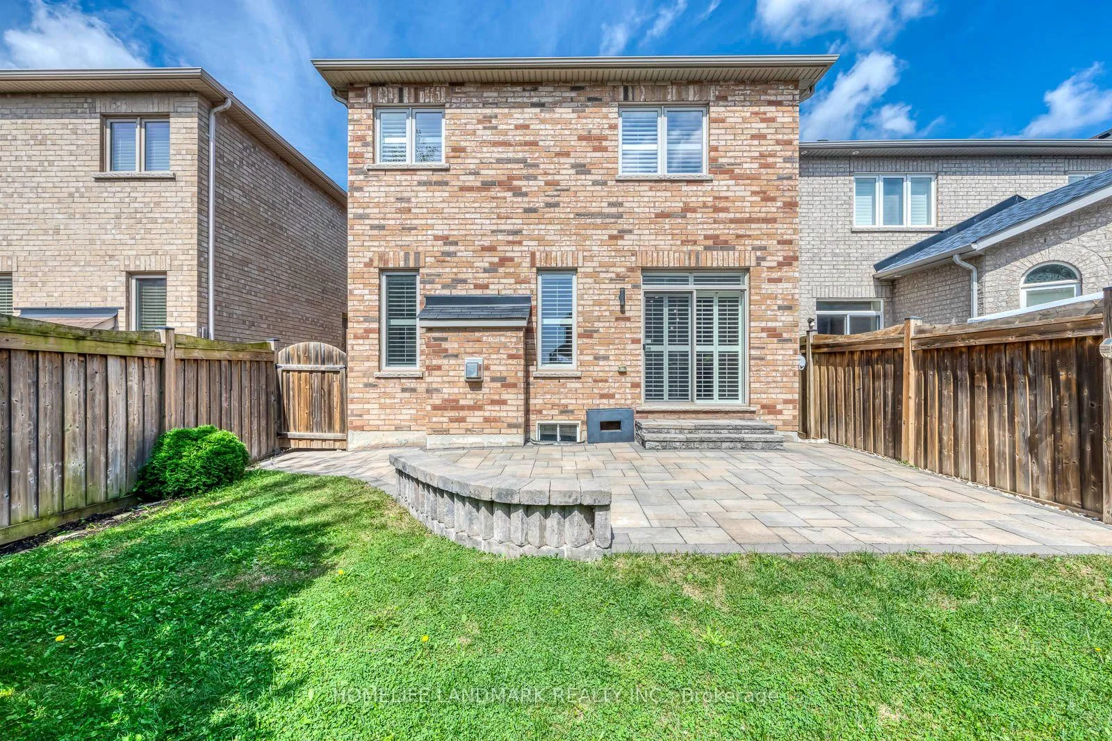Photo 42 of 2462 Pine Glen Road, Oakville, Westmount — HOMEH