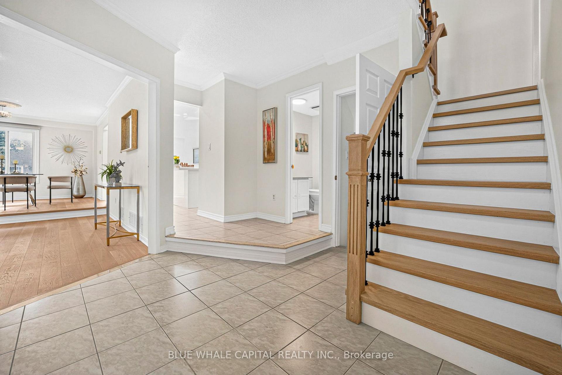Photo 5 of 61 Holmbush Crescent, Scarborough, Steeles — HOMEH