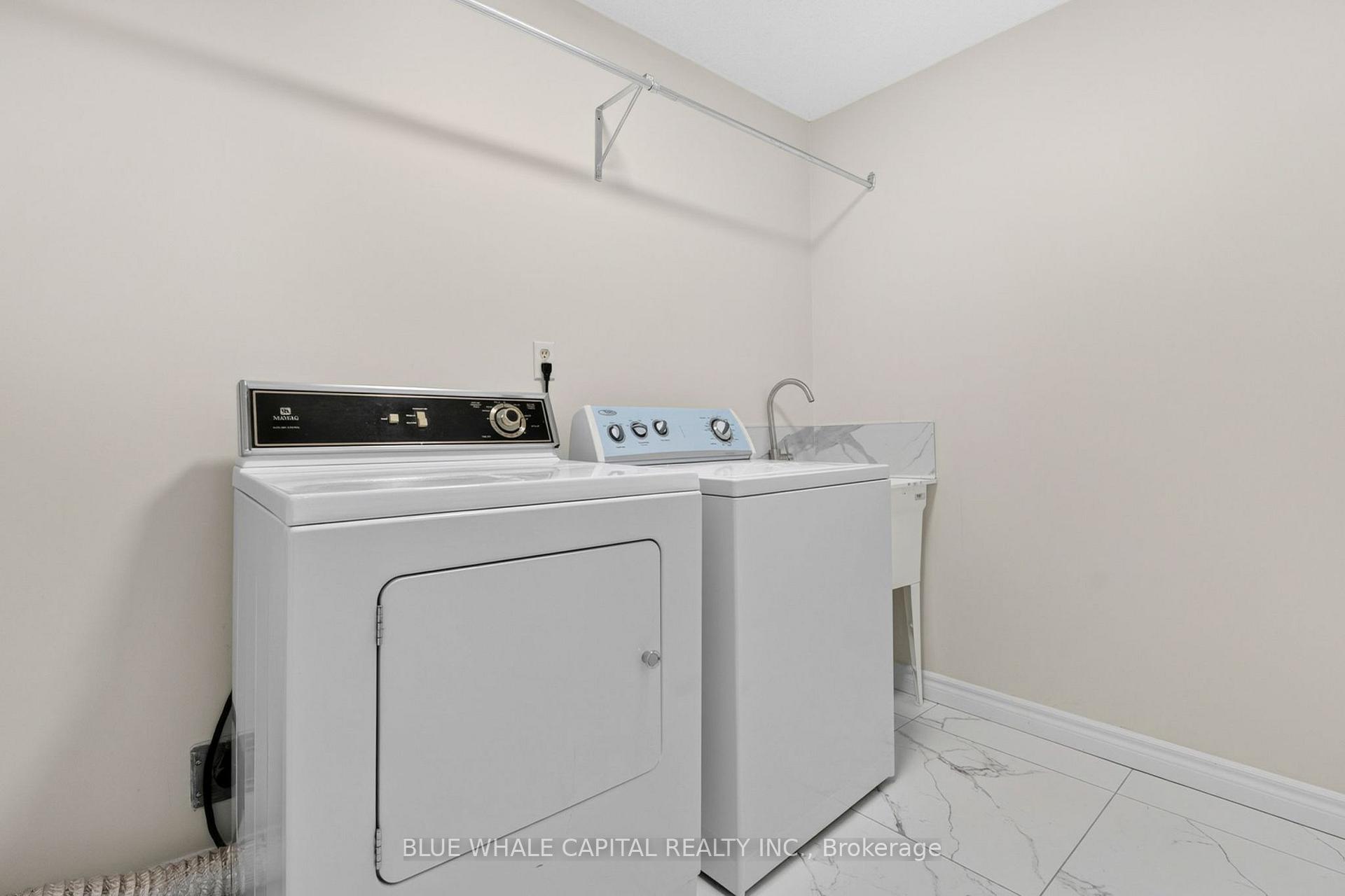 Photo 19 of 61 Holmbush Crescent, Scarborough, Steeles — HOMEH