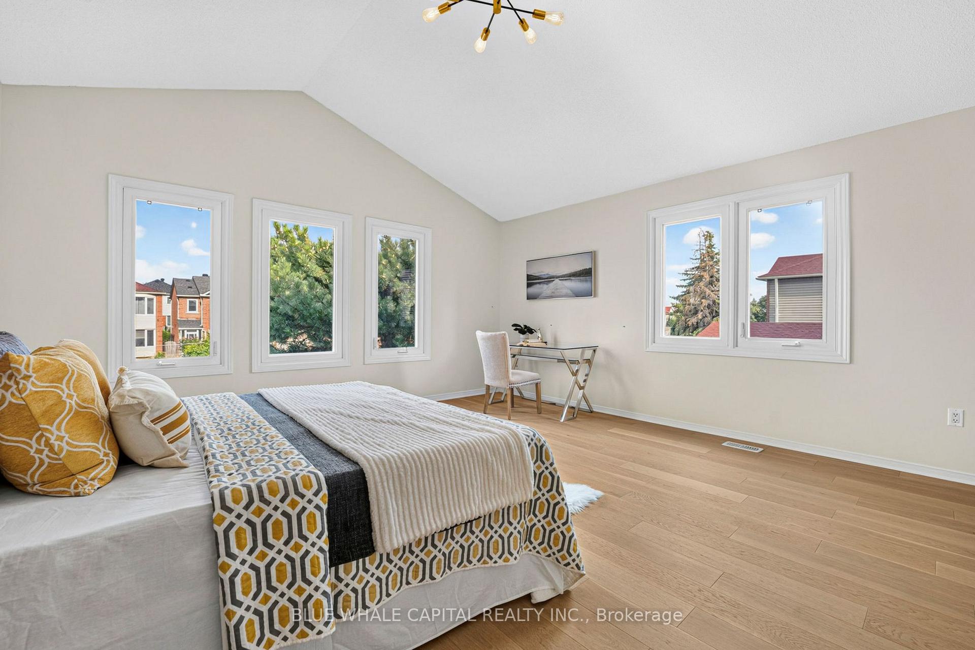 Photo 22 of 61 Holmbush Crescent, Scarborough, Steeles — HOMEH
