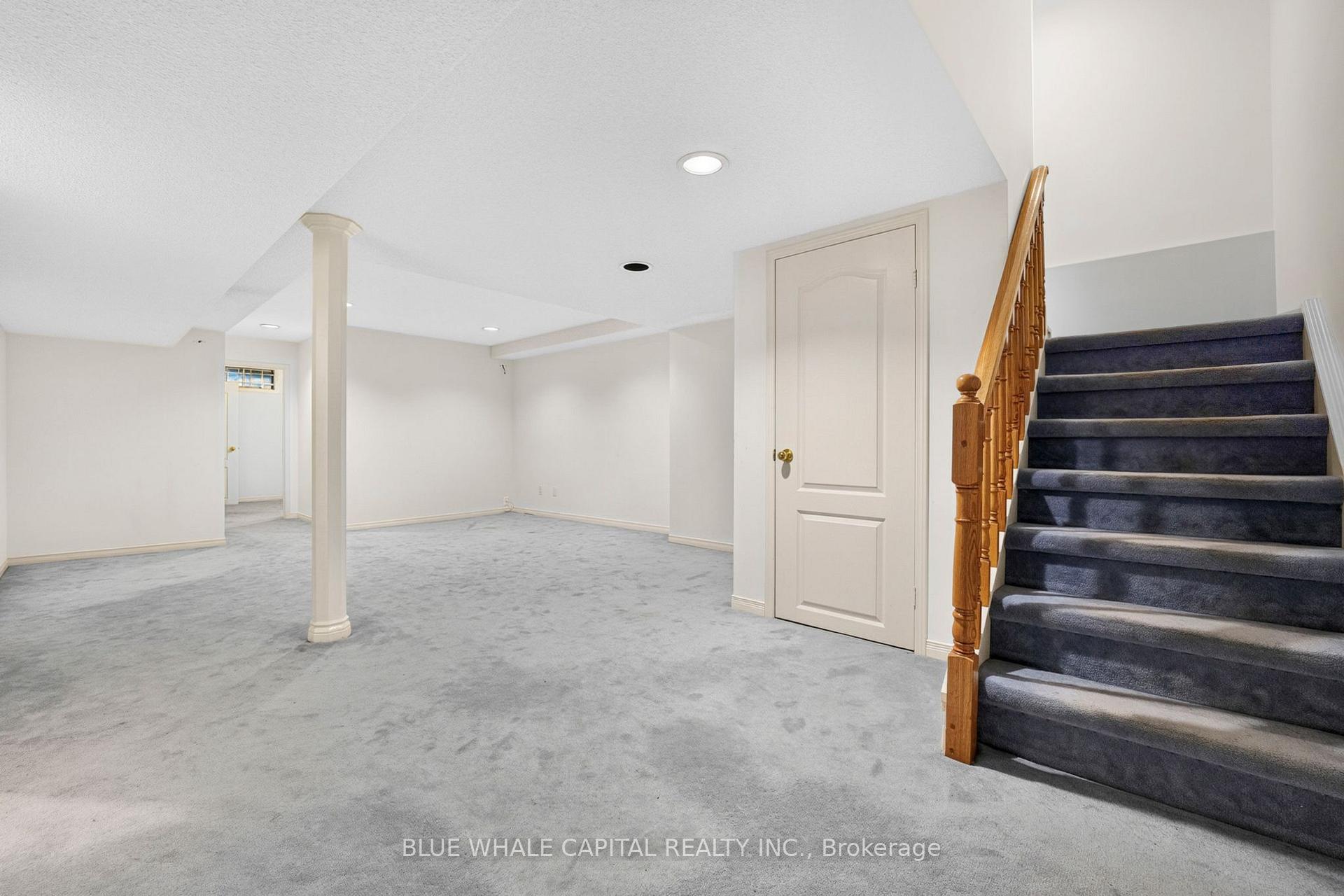 Photo 35 of 61 Holmbush Crescent, Scarborough, Steeles — HOMEH