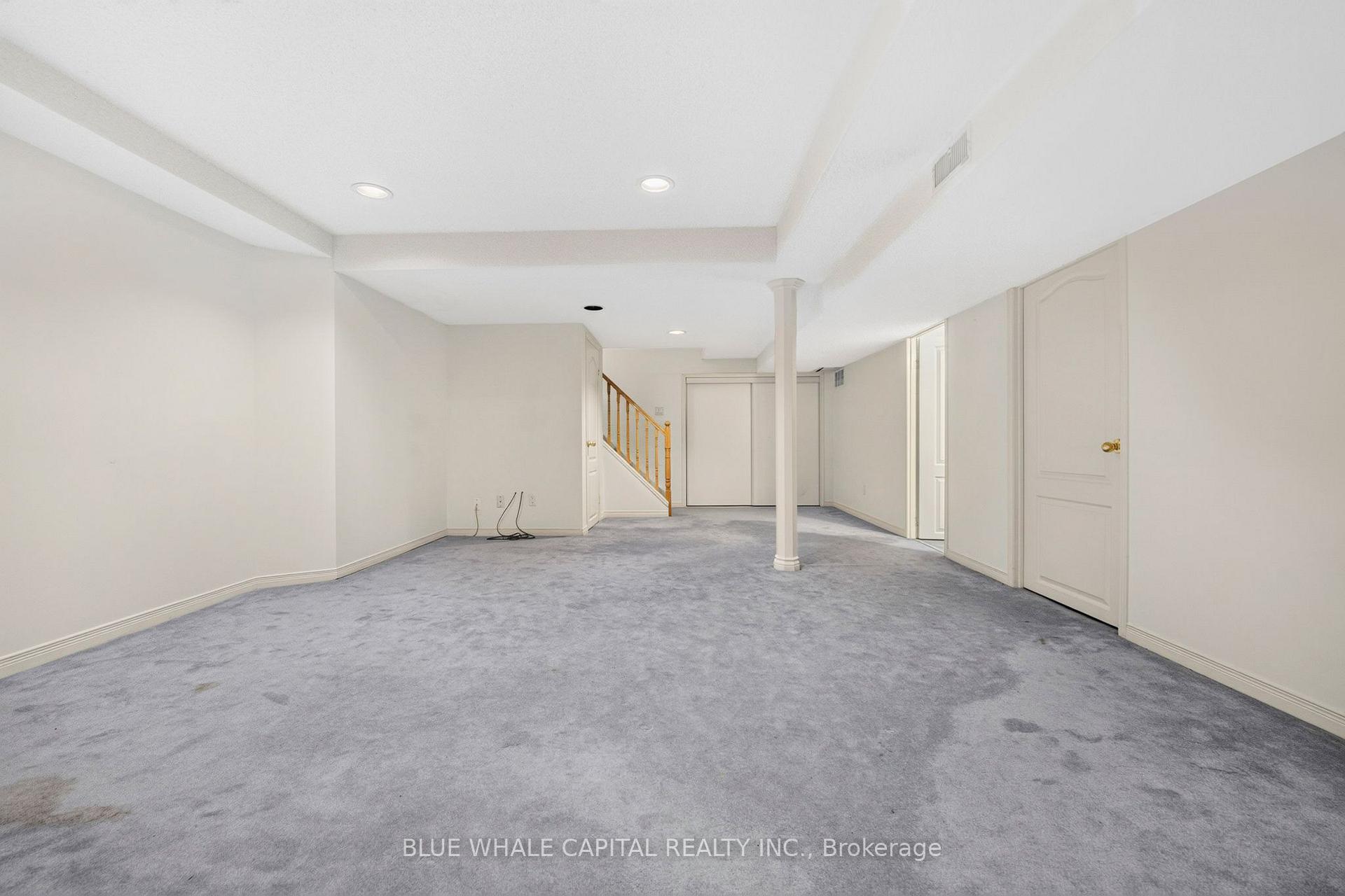 Photo 36 of 61 Holmbush Crescent, Scarborough, Steeles — HOMEH