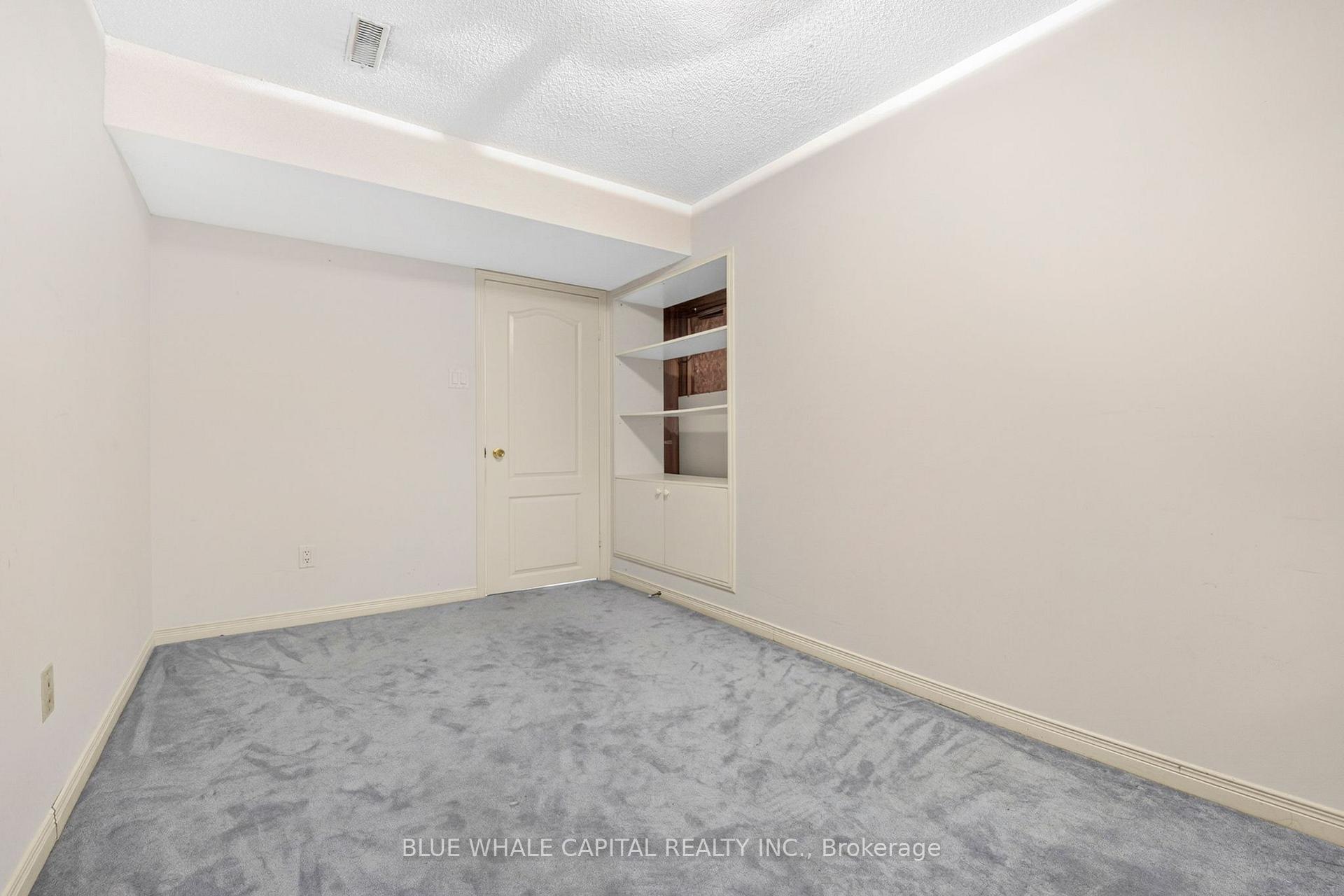 Photo 39 of 61 Holmbush Crescent, Scarborough, Steeles — HOMEH