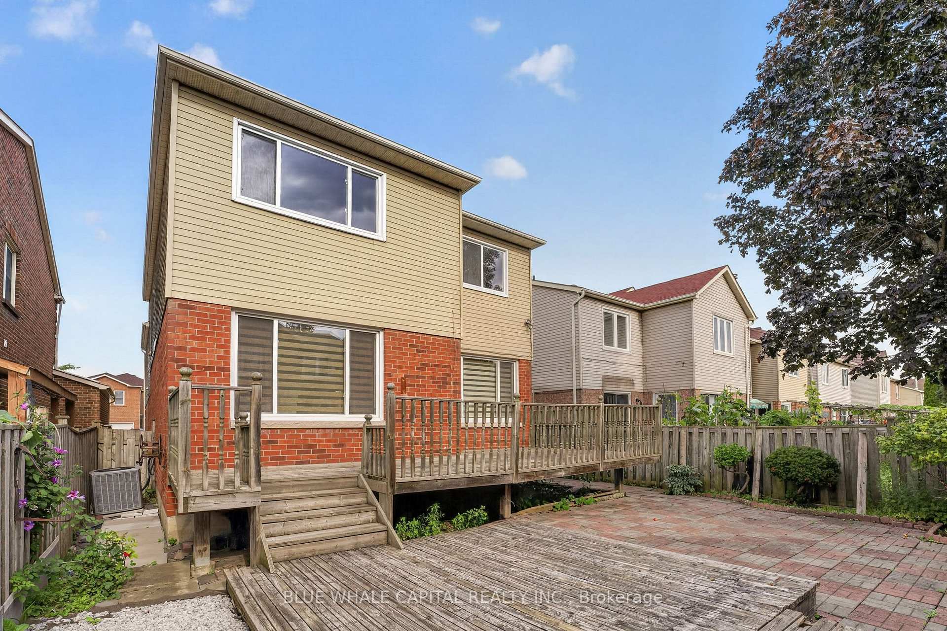 Photo 42 of 61 Holmbush Crescent, Scarborough, Steeles — HOMEH