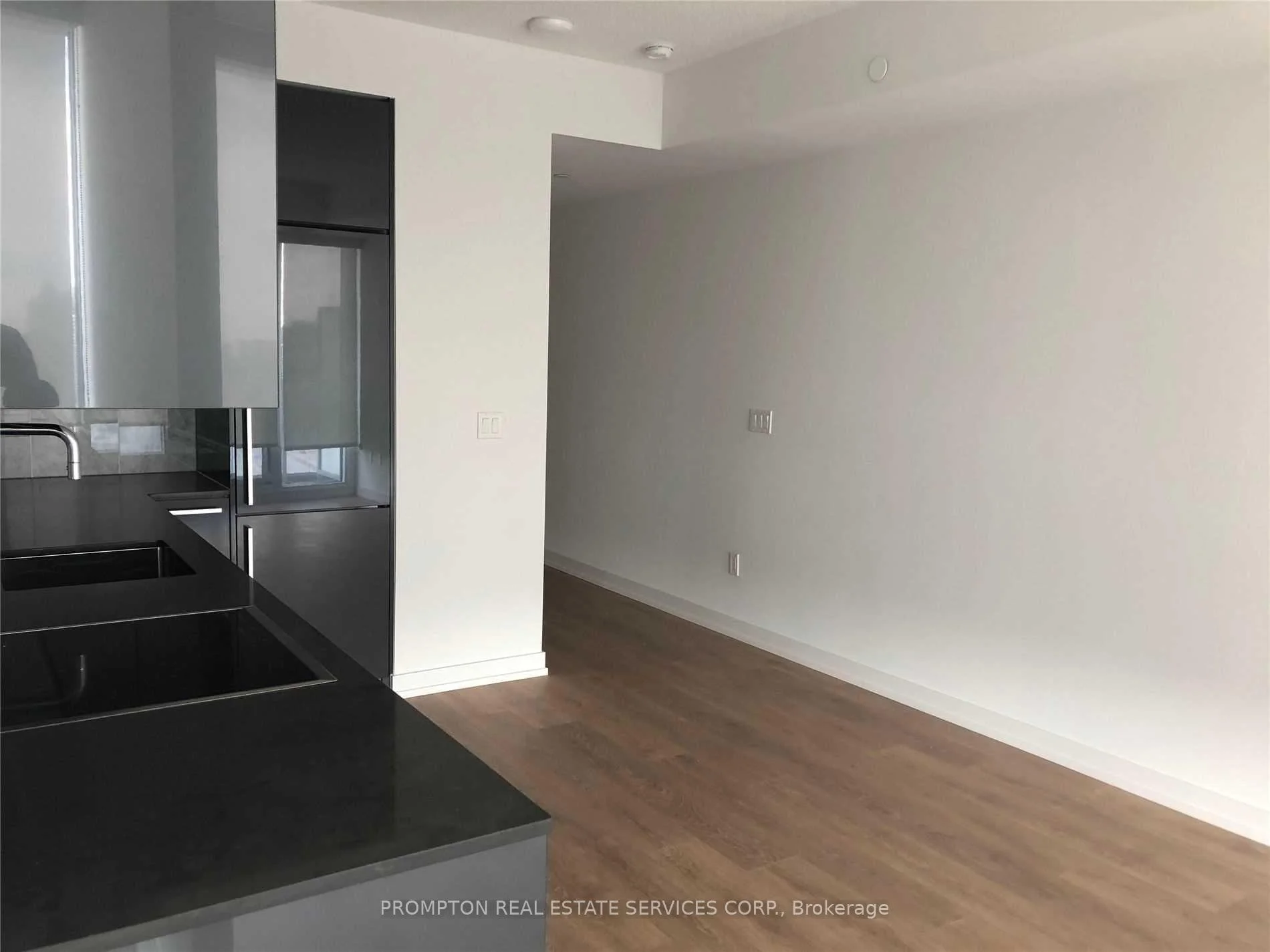 Photo 6 of Unit 2302, 115 Mcmahon Drive, North York, Bayview Village — HOMEH