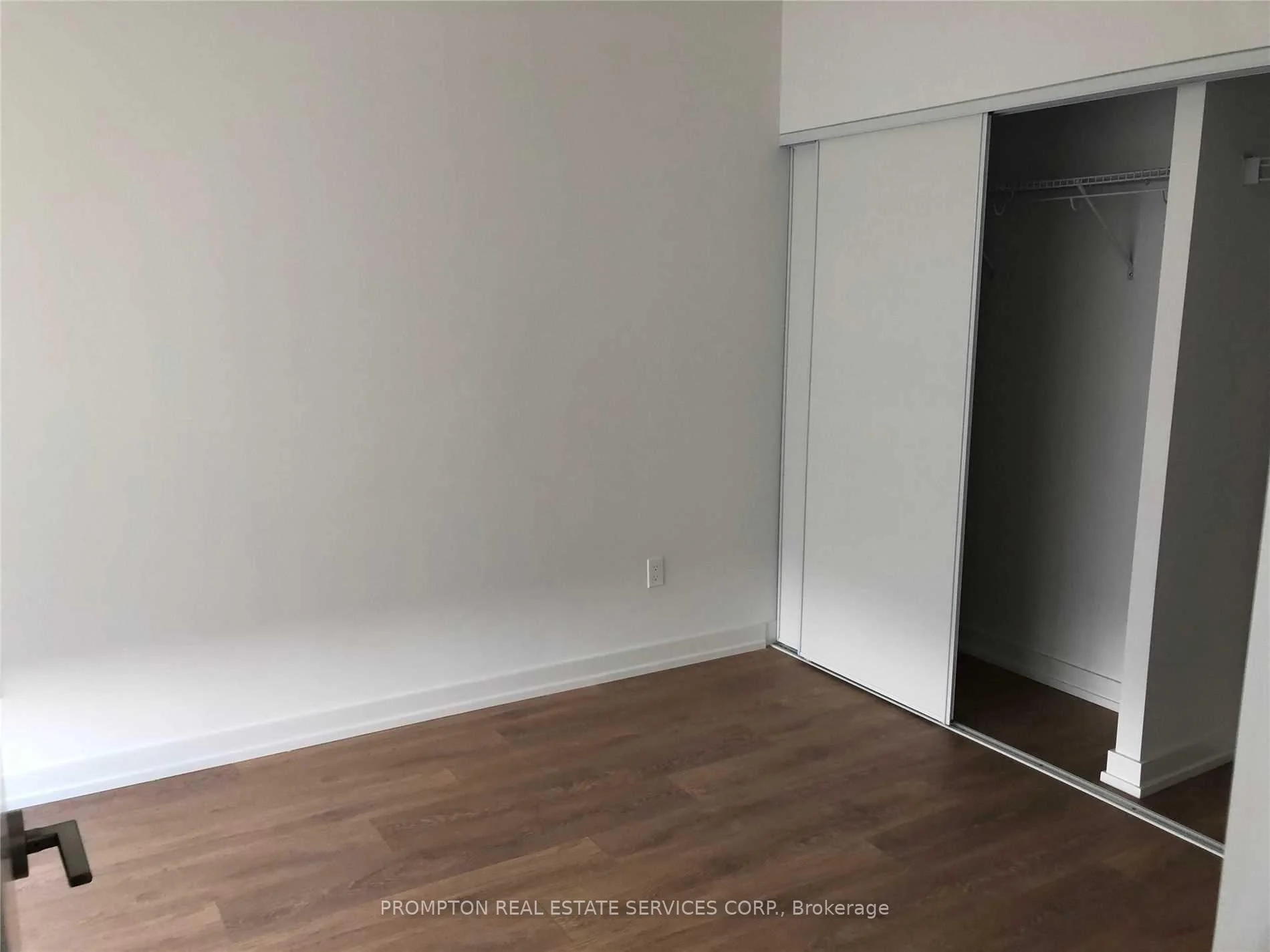 Photo 7 of Unit 2302, 115 Mcmahon Drive, North York, Bayview Village — HOMEH