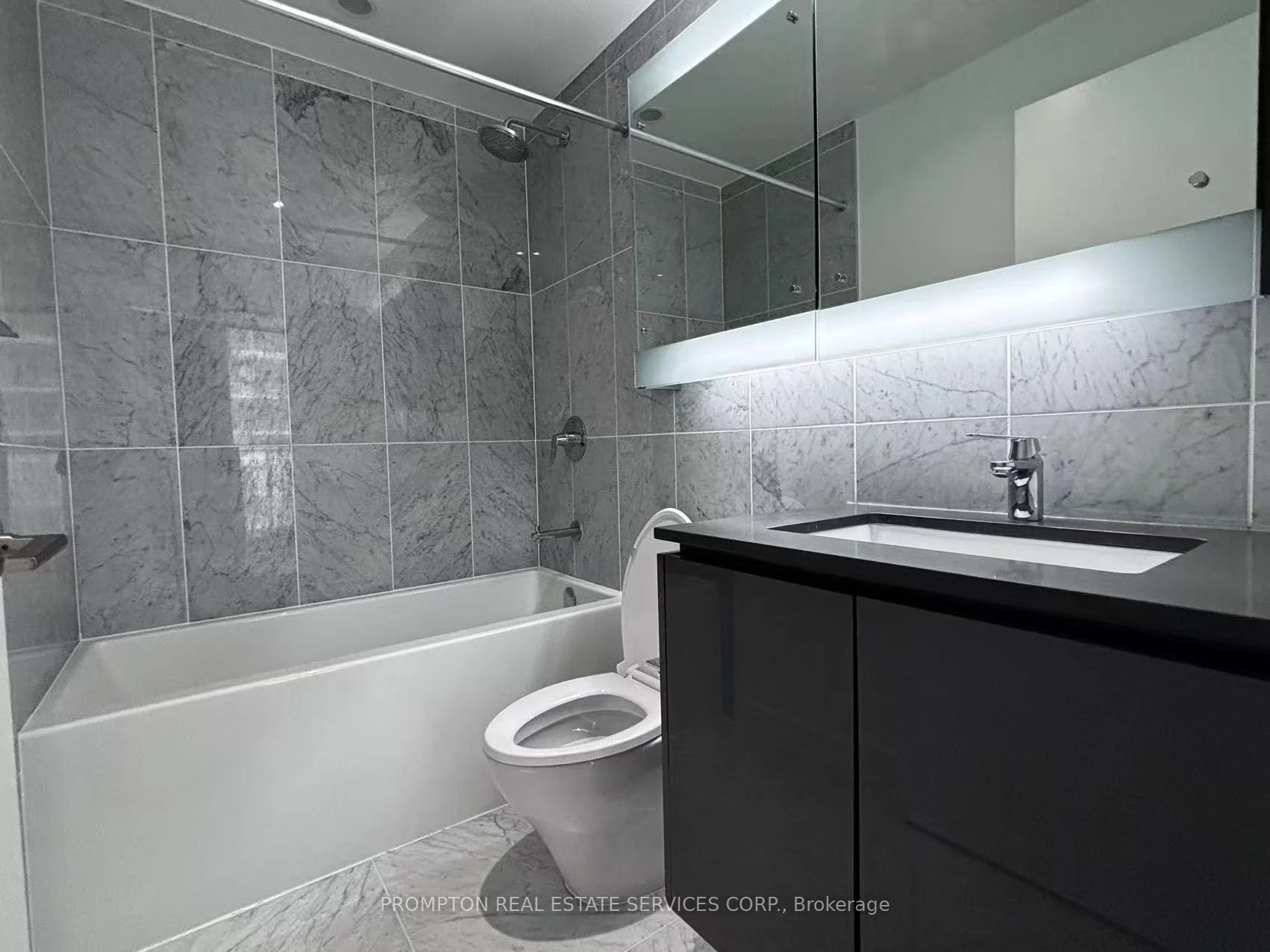 Photo 9 of Unit 2302, 115 Mcmahon Drive, North York, Bayview Village — HOMEH