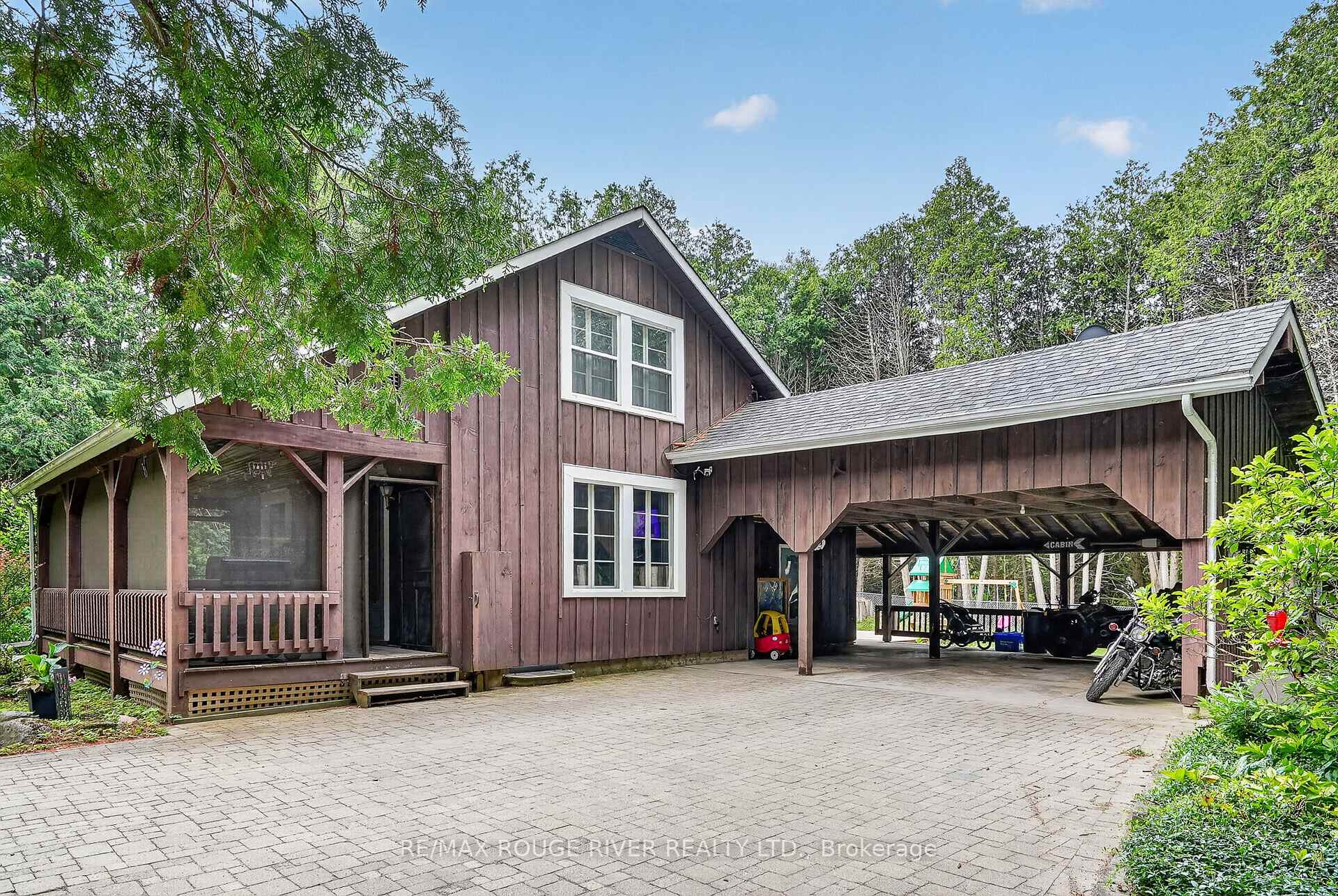 Photo of 5100 Heaslip Lane
